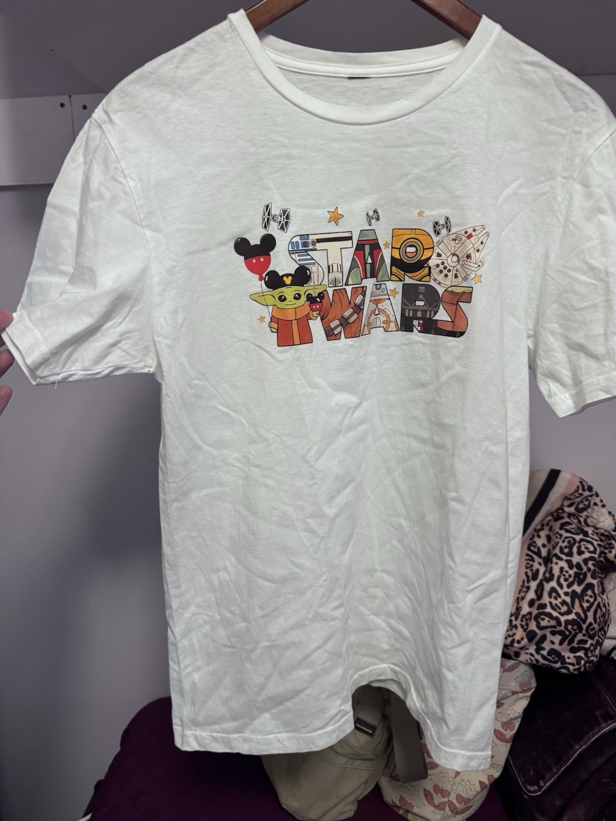 Disney Men’s L White Star Wars Mickey Mouse Graphic Crew Neck Tee