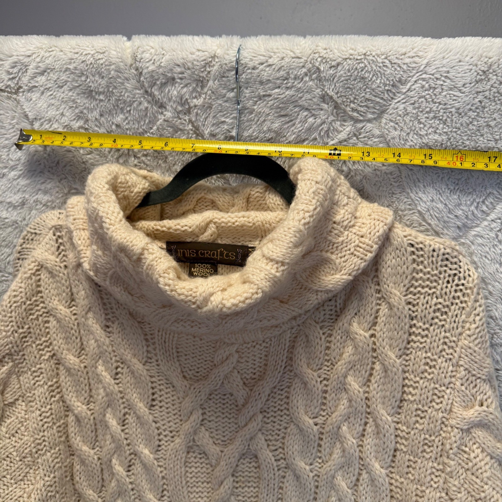 Inis Crafts Ireland Merino Wool Fisherman Cable Knit Cowl Neck Sweater Cream M L