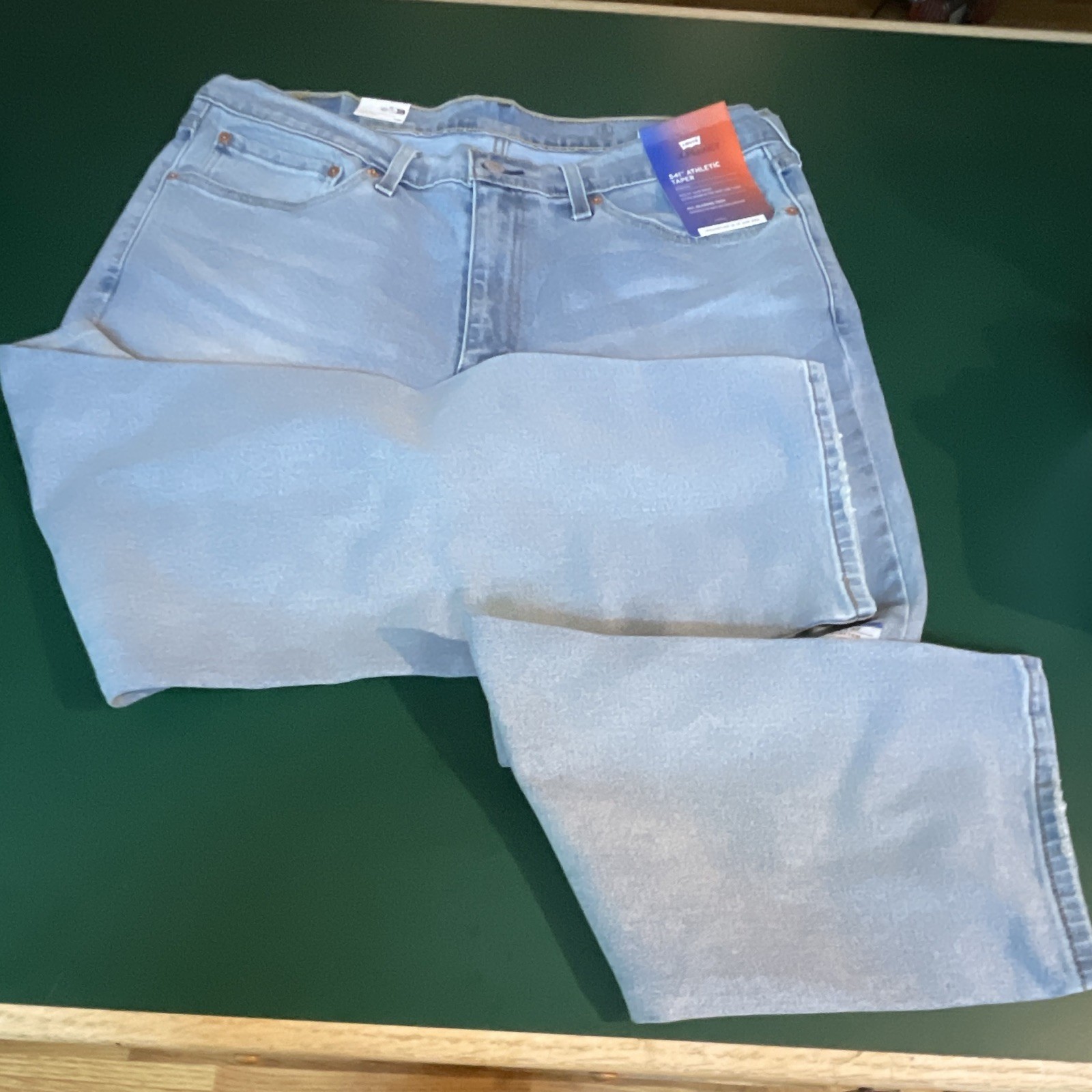 Levi’s 541 Athletic Fit Tapered Jeans Blue Light Wash Stretch Denim Mid Rise