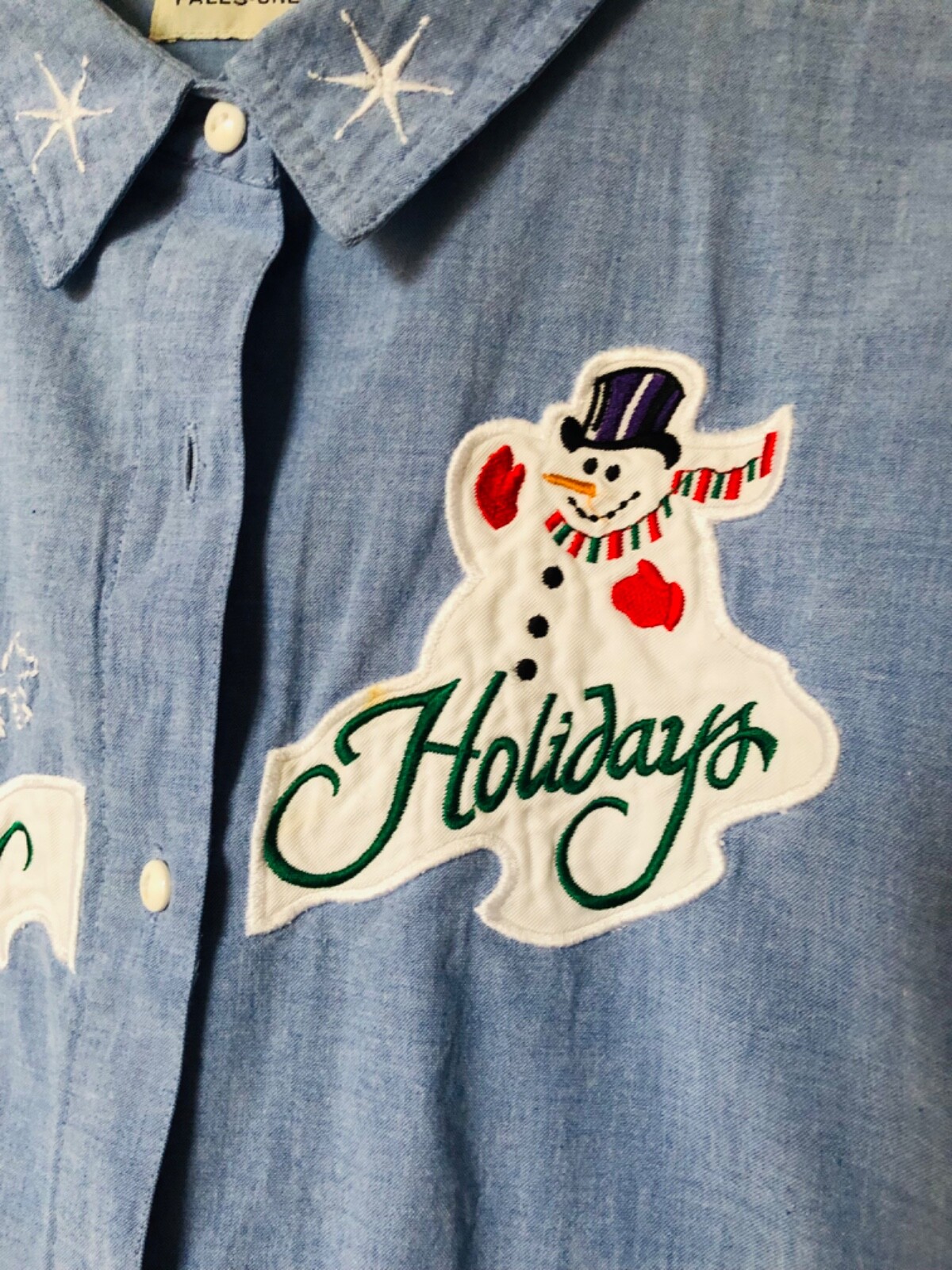 Fall’s Creek Women’s XL Chambray Button-up Christmas shirt, long sleeve