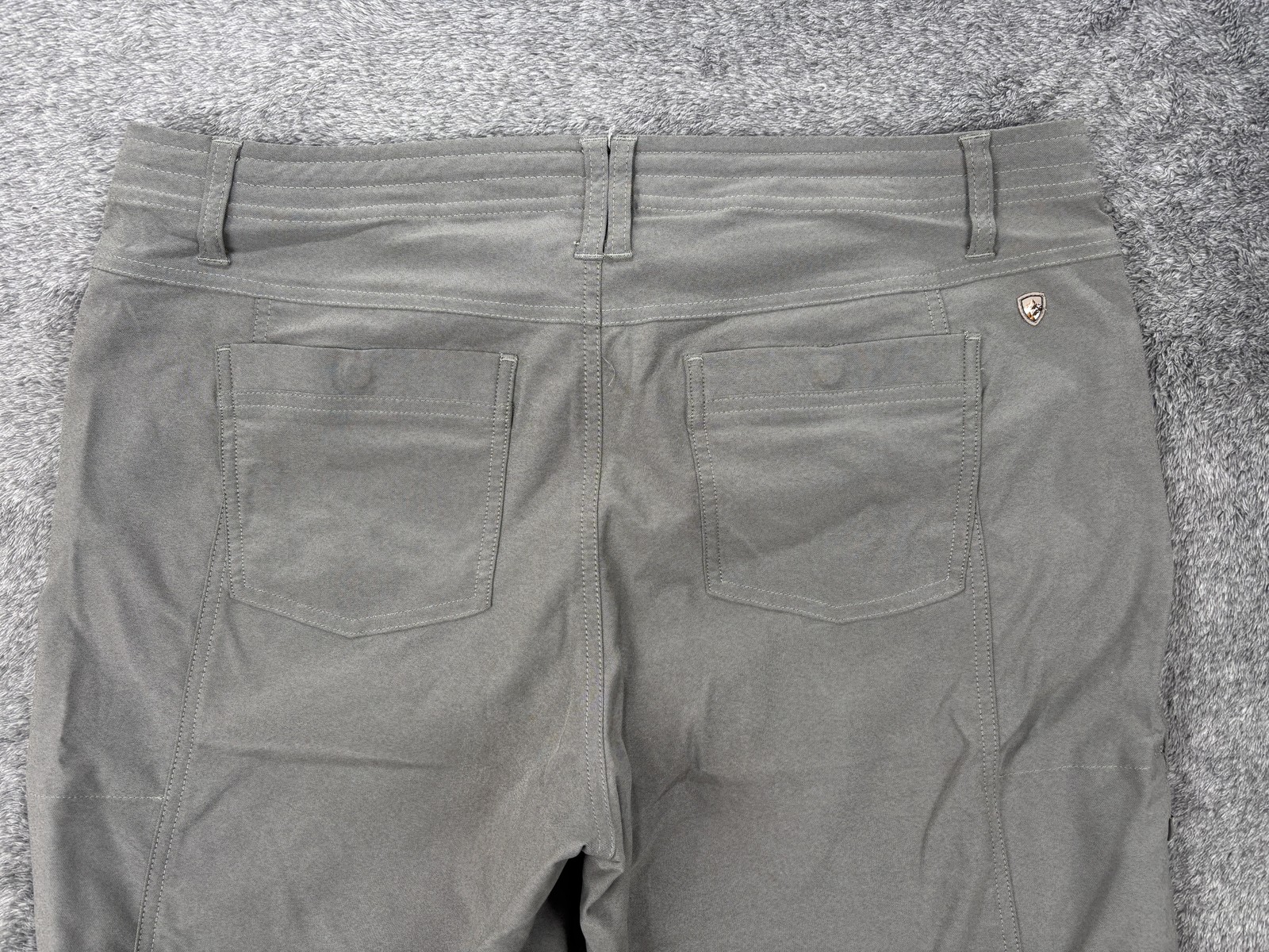 Kuhl Pants Womens 14 Gray Nylon Polyester Twill Capri Zip Pockets Outdoor Travel