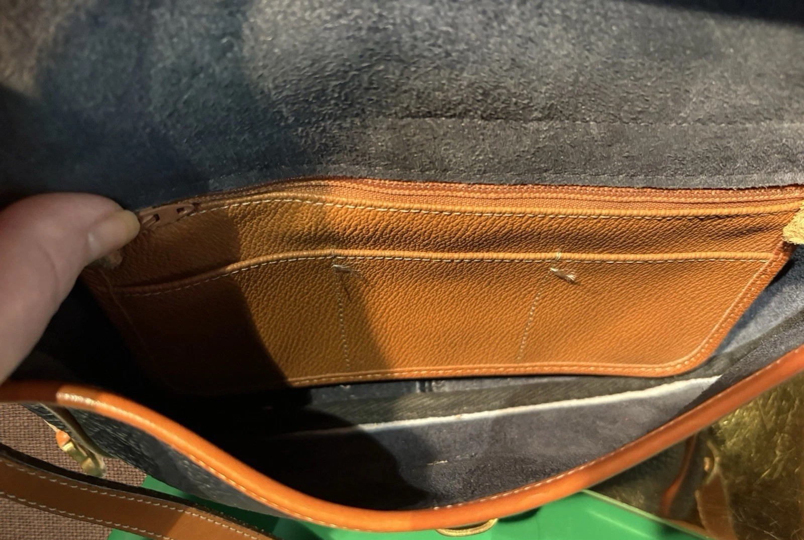 Dooney Bourke Navy Blue Vintage Flap Equestrian Tack Bag All Weather Leather