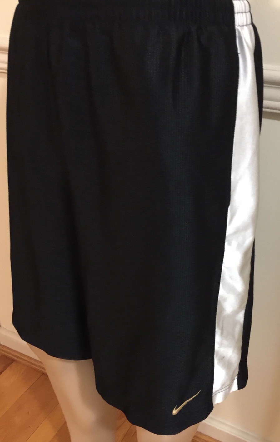 Men Nike XL Black Basketball Shorts Casual Elastic Waist 207630-022 Dazzle -Spot
