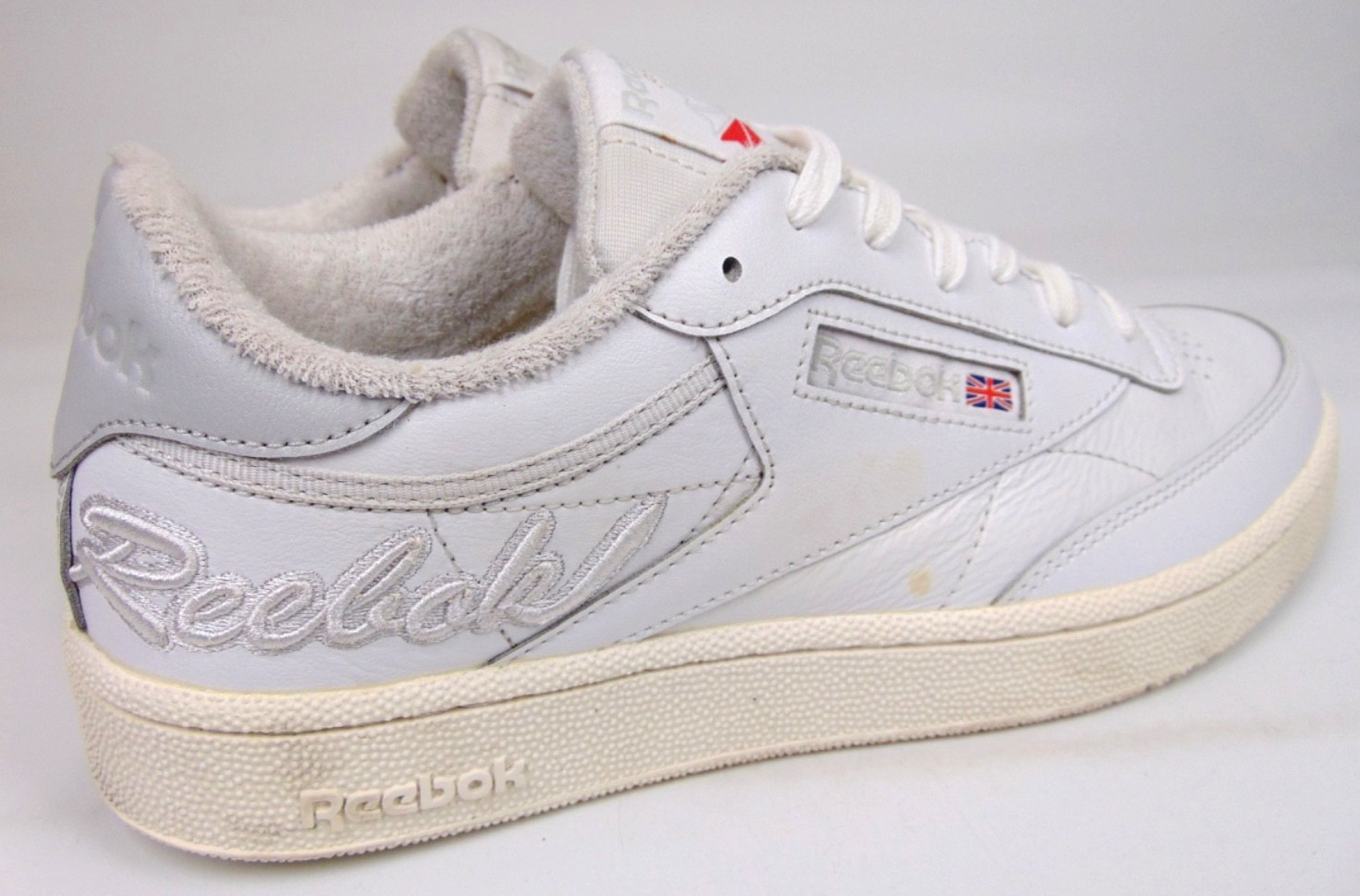 NEW! Reebok Club C 85 Casual Classic Sneakers Men’s Size 9.0 M White Leather