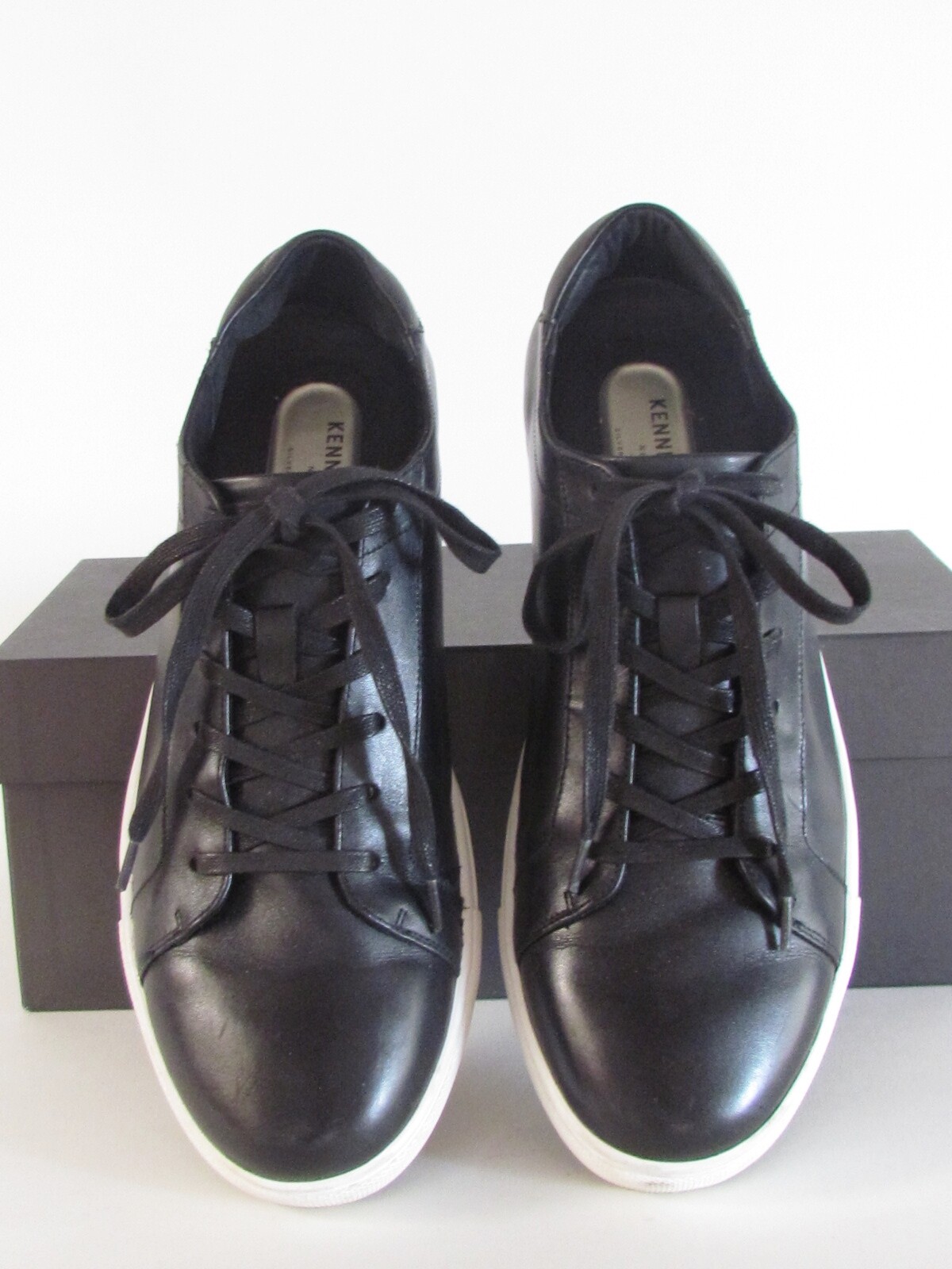 Men’s Sneaker Casual Shoes Designer Kenneth Cole Black Leather Sneakers 9.1/2 M