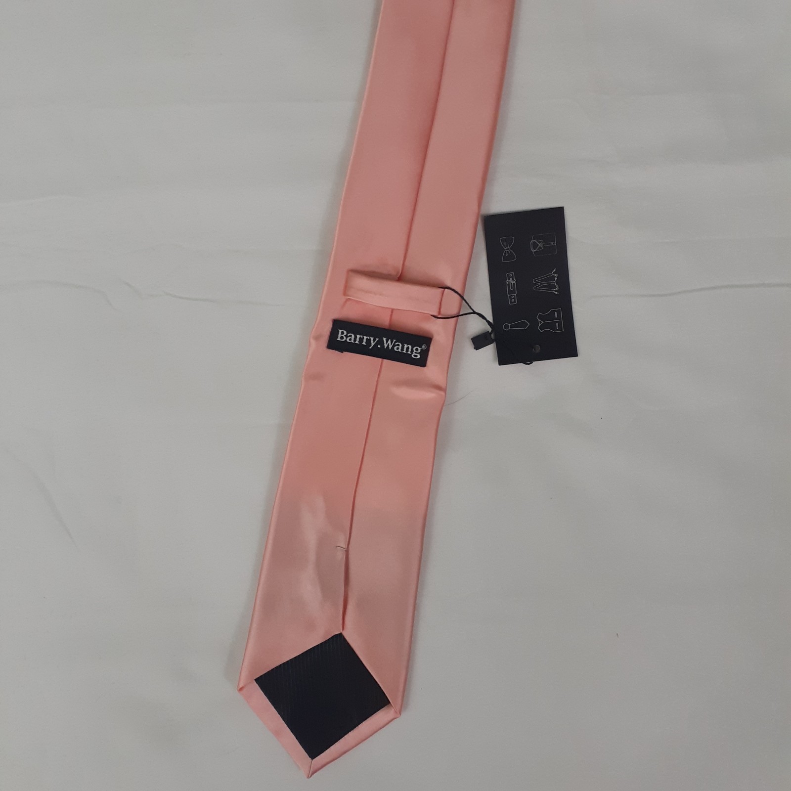 Barry Wang 100% Silk Mens Tie Pink Hand Tailored Italy Classic New Tags Necktie