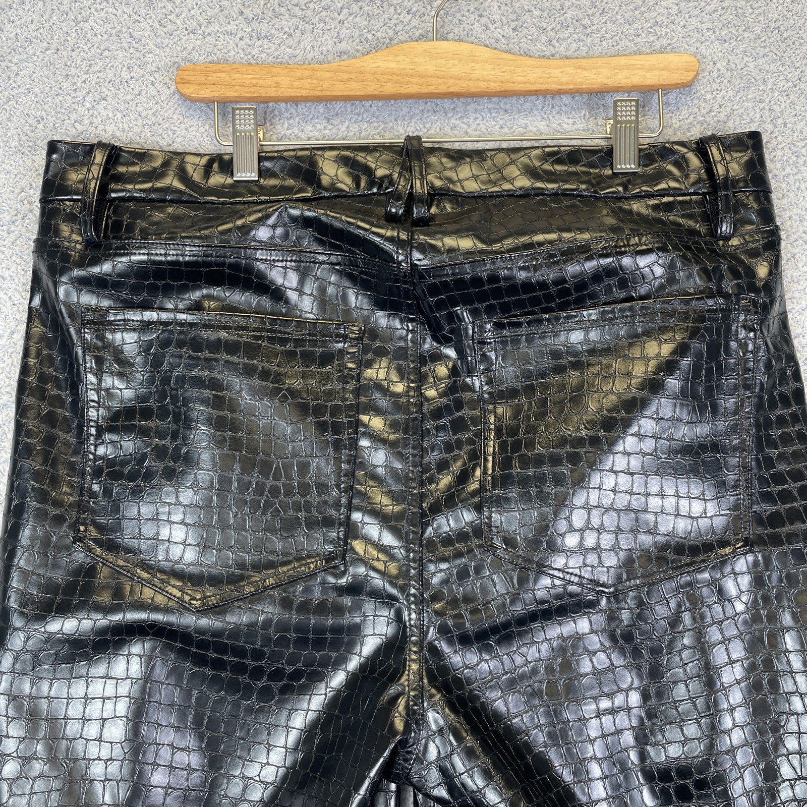 Good American Good Legs Croc Embossed Faux Leather Flare Pants Size 14 Black