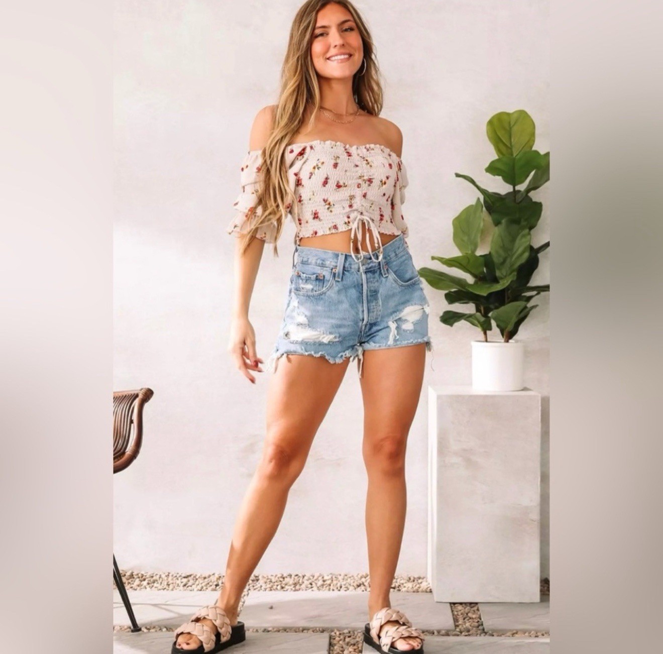 Levi’s 501 Light Wash High Rise Denim Cutoff Shorts Blue Women’s W31 5-Pocket