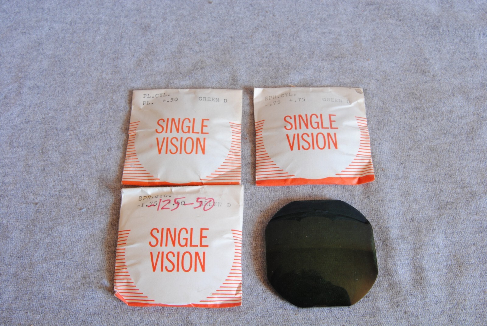3 single vision green d tint vintage eyeglass lens blanks uncut nos 52mm