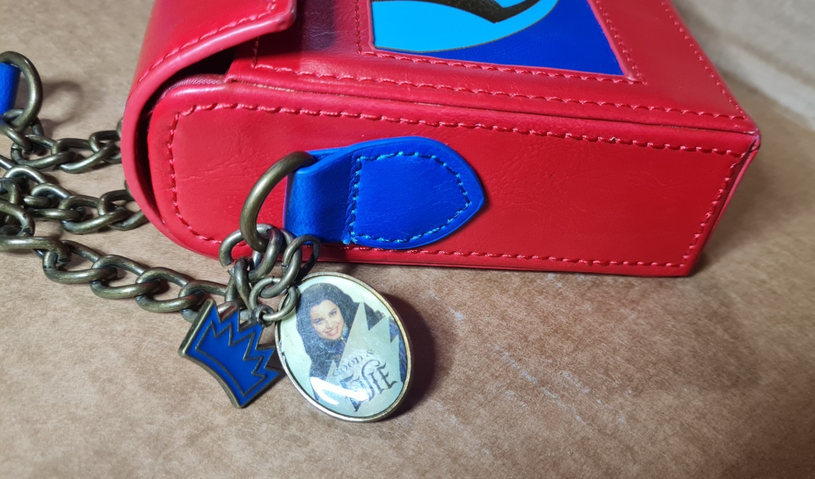 Disney Descendants “Good & EVIE” Crossbody Heart Evil Queen Studded Purse