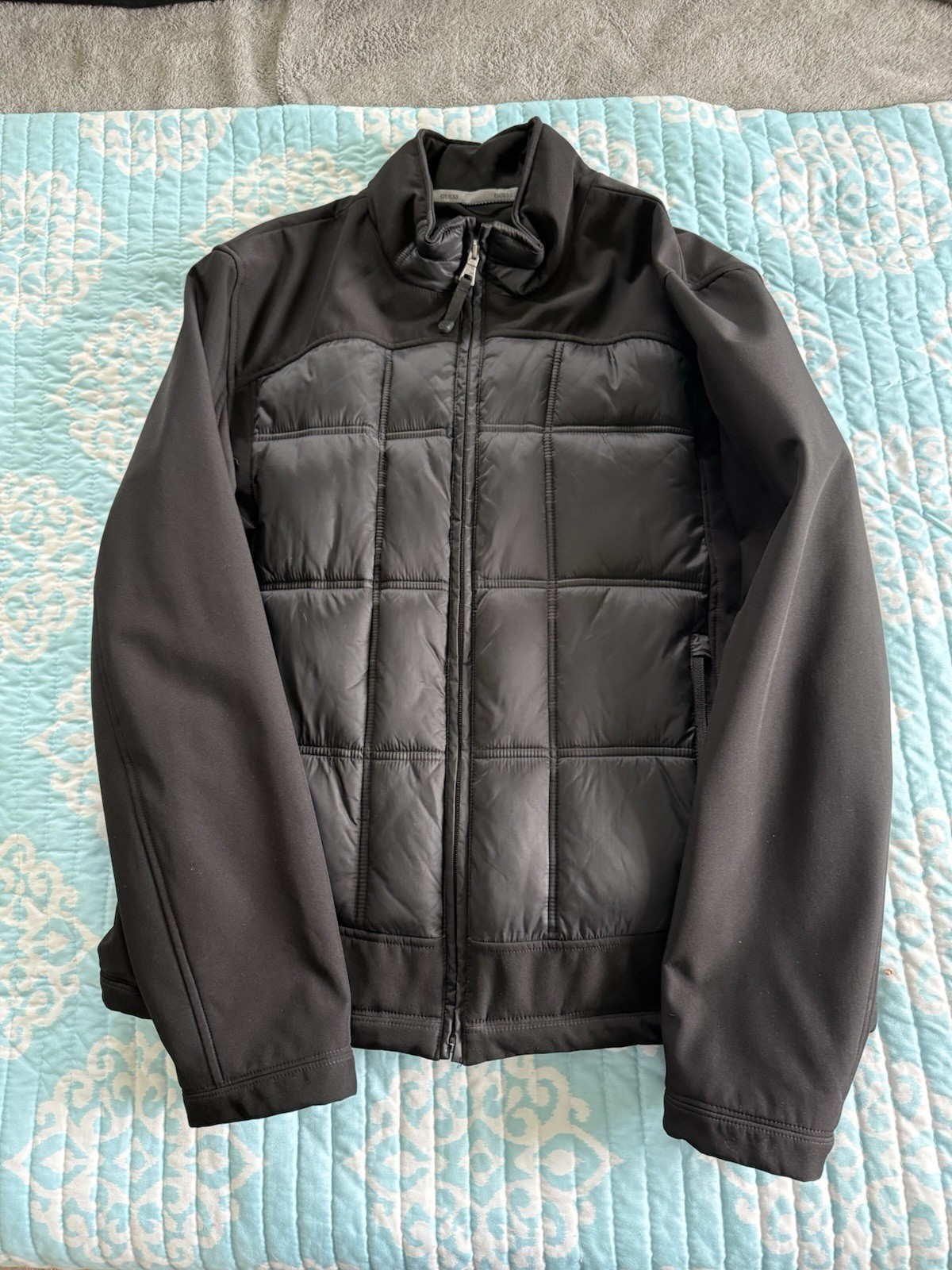 GUESS Puffer Jacket Black Quilted Zipper Logo Band Collar Lightweight Size XL