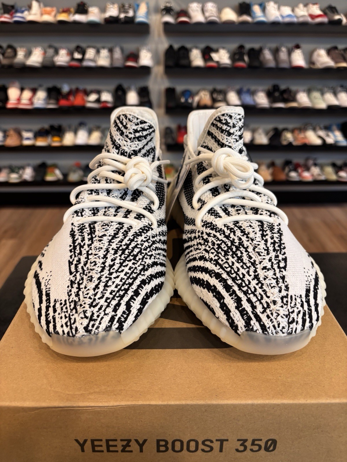 Adidas Yeezy Boost 350 V2 Zebra Size 12 Brand New CP9654 White Black Red