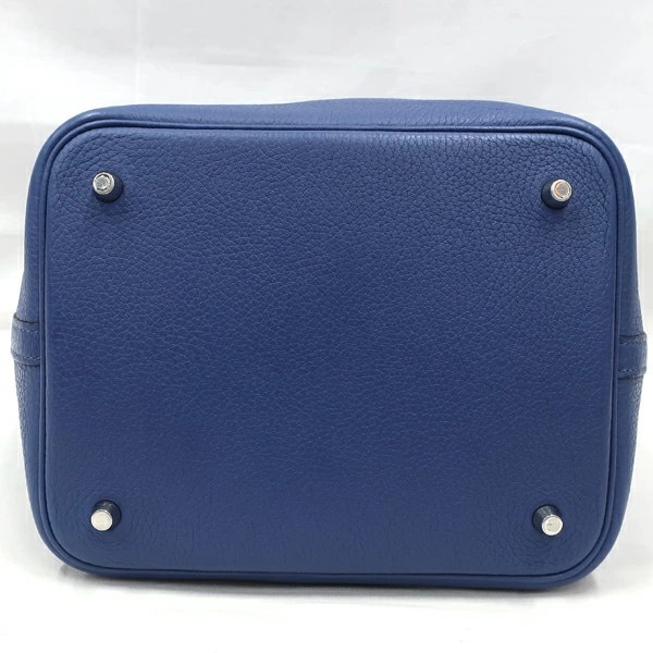 Hermes Picotan Lock MM Taurillon Clemence Bun Handbag r30_0610