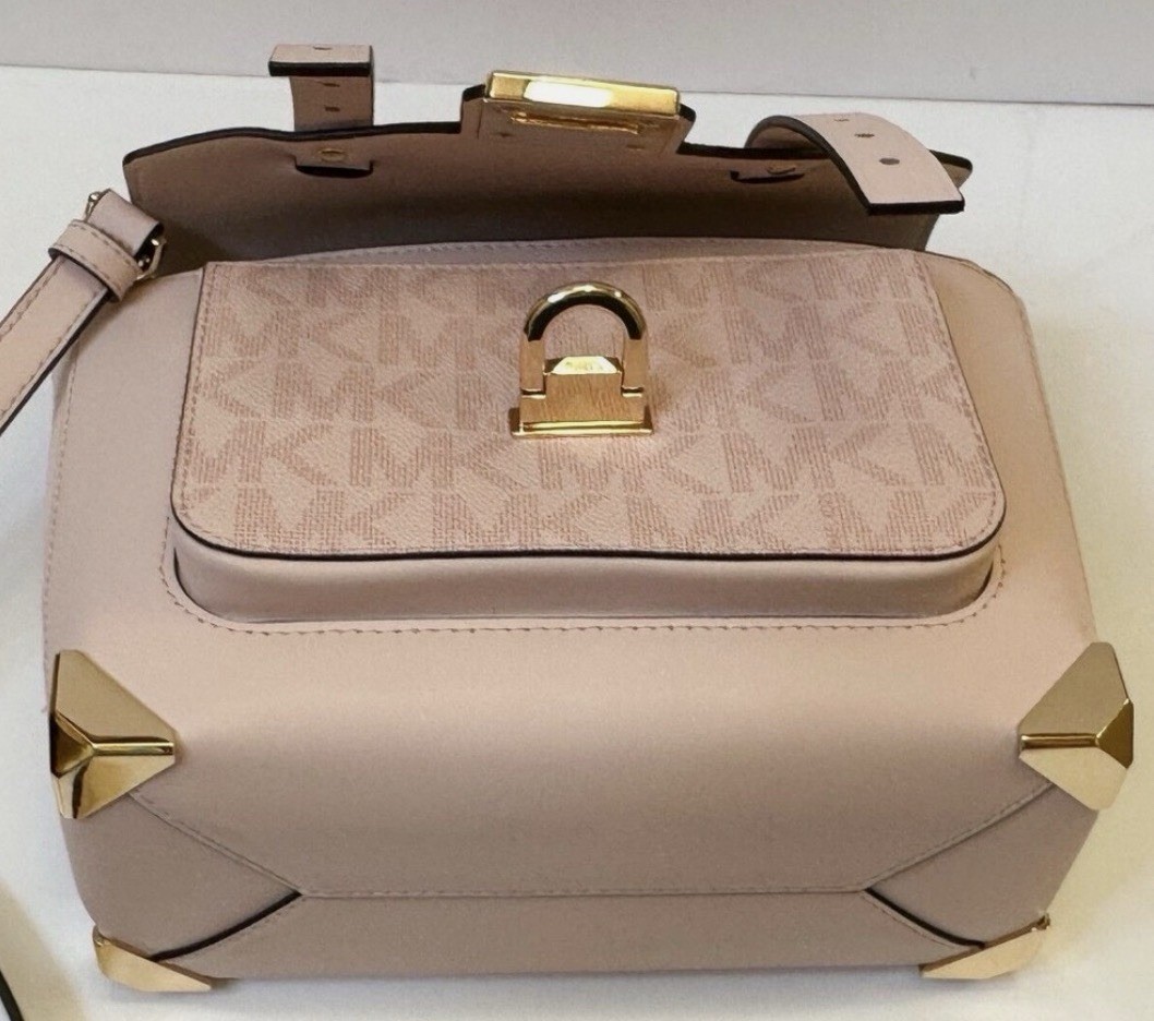 Michael Kors Manhattan Medium Blush Pink Leather Satchel Crossbody Bag EUC
