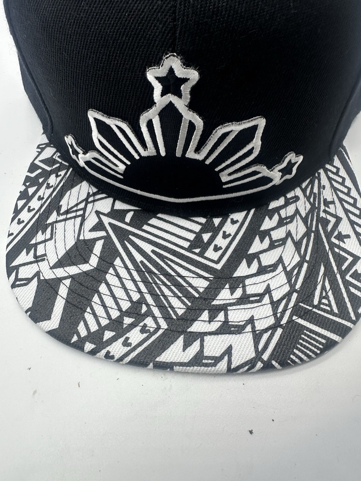 Filipino Philippines Strength Hat pinoy pinay flag 3 stars and sun Black Tribal