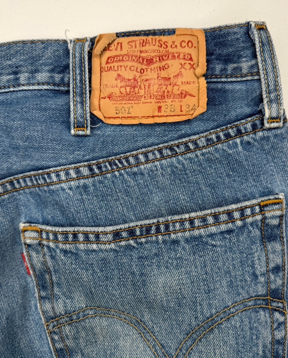 Vintage Levi’s Levis 501 Button Fly Distressed Denim Jeans 36 x 33*