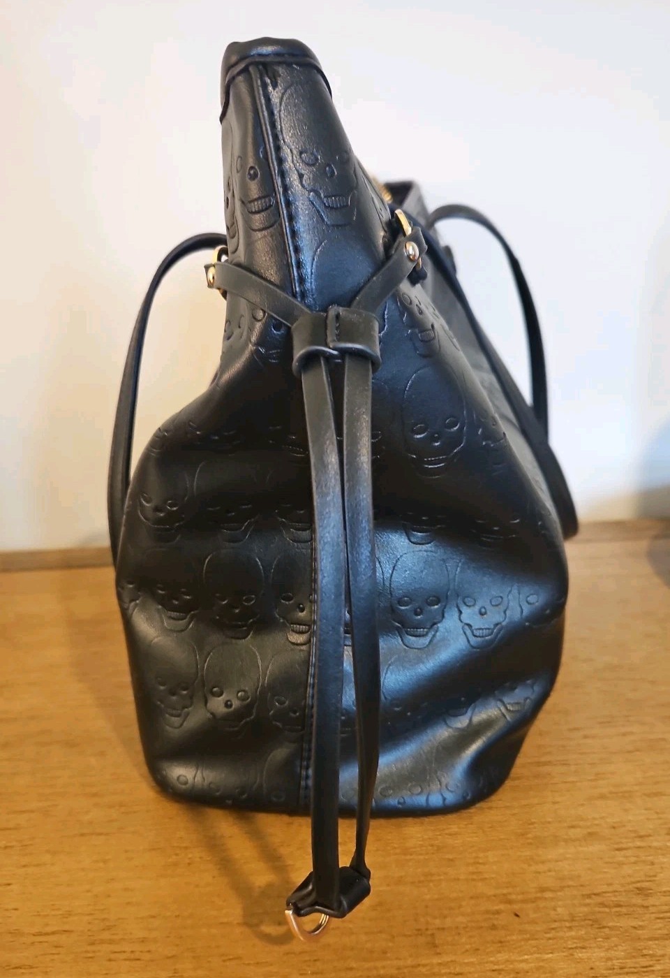 Black SKULLS Neverfull Style Shoulder Bag Purse With Gold Zipper