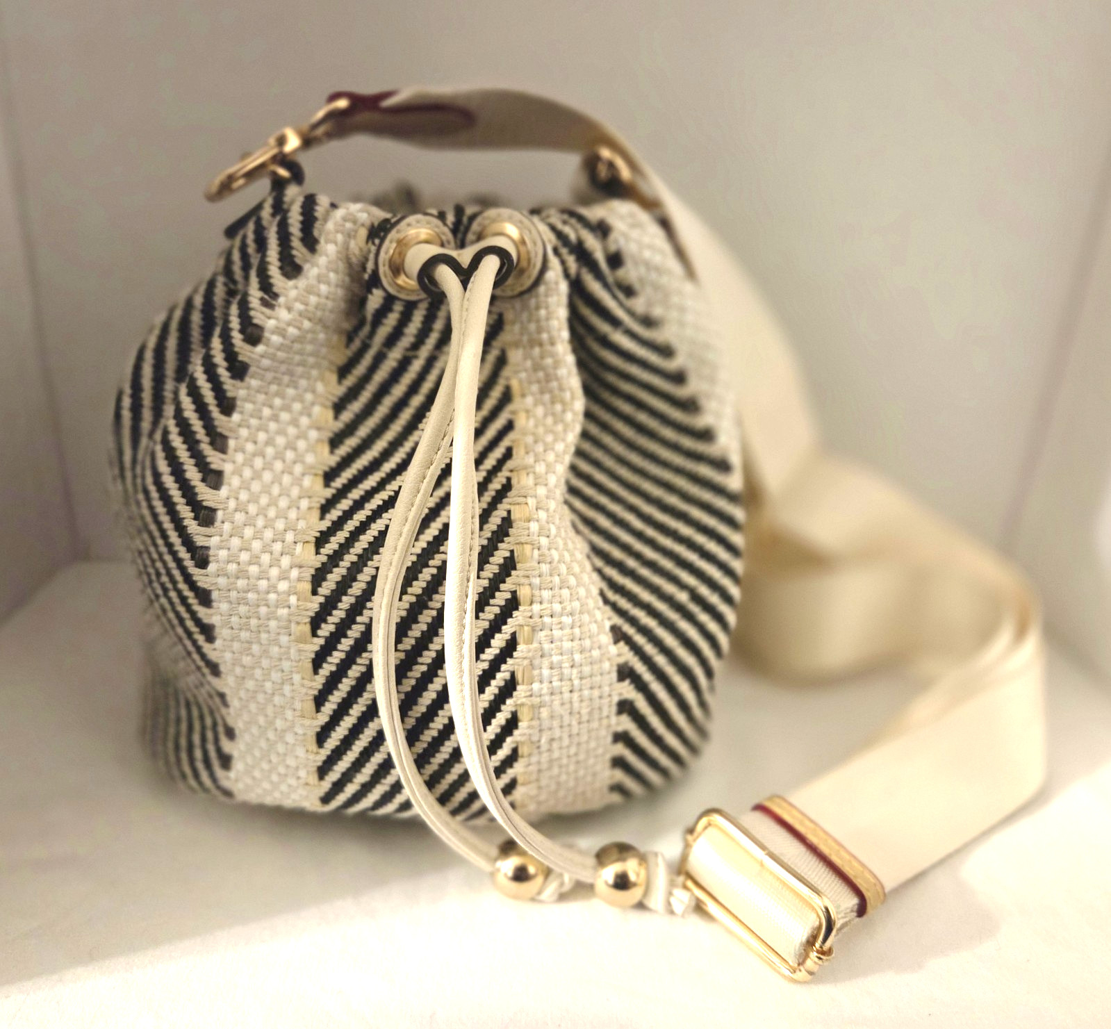 Aldo Bucket Bag With Drawstring Closure and Gold Tone Hardware