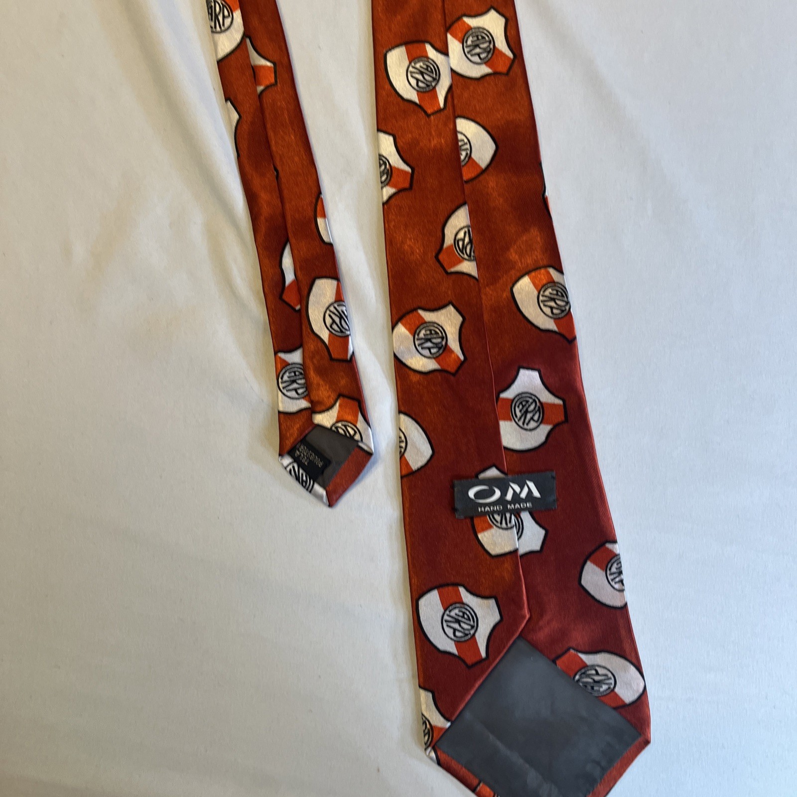 Necktie Argentina River Plate Futbol Soccer Hand Made Tie 56 x 3.5 Inches