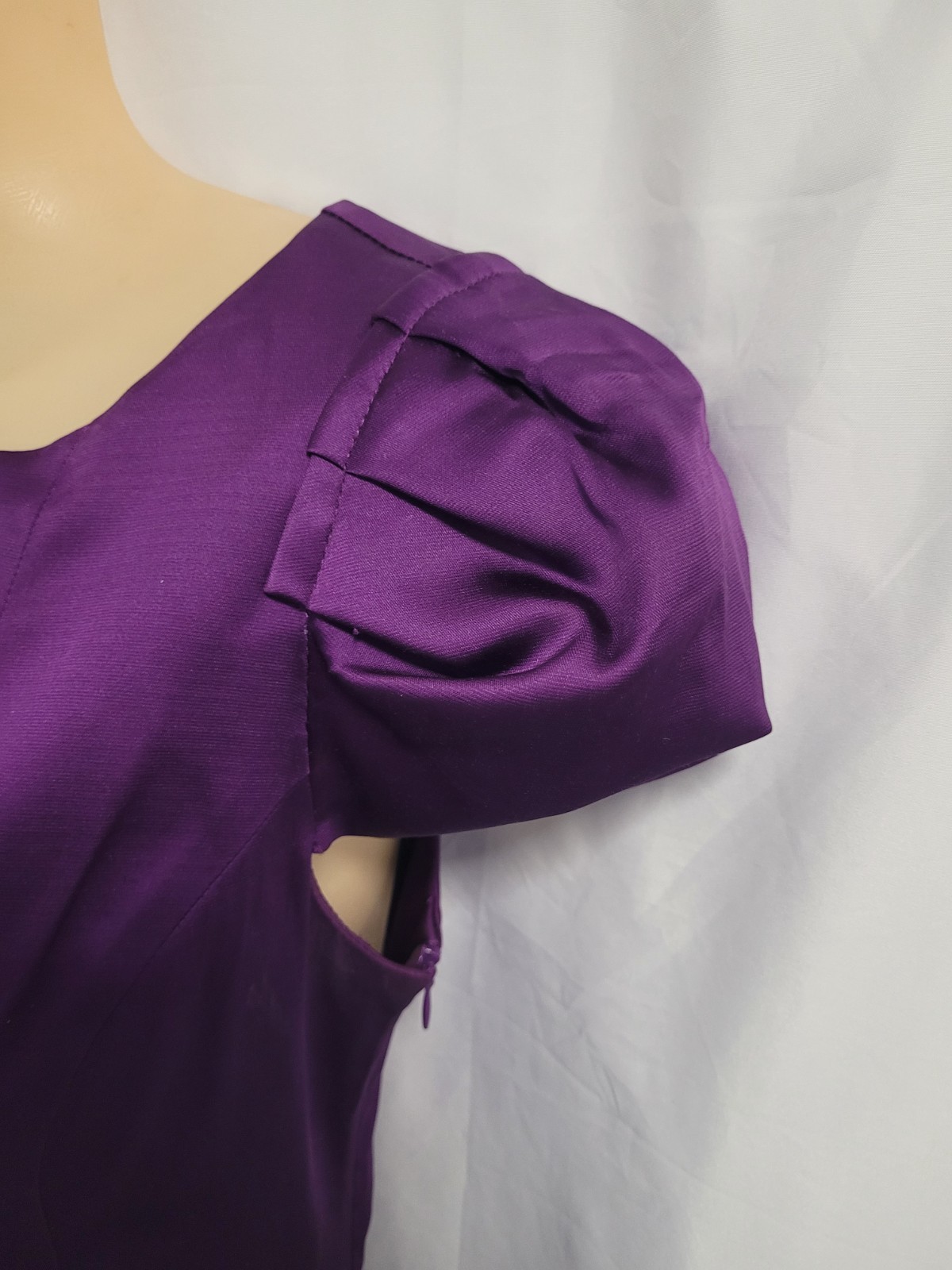 CUE Purple Satin Midi Pencil Bustle Dress Cup Sleeve Size 8