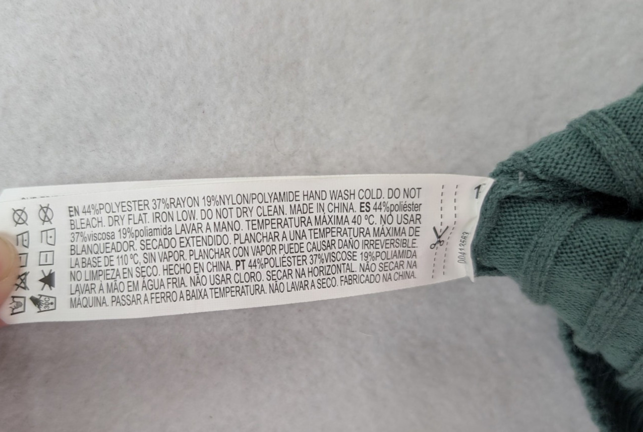 Forever 21 Women’s Sweater Size M Green Cropped Ribbed Pullover