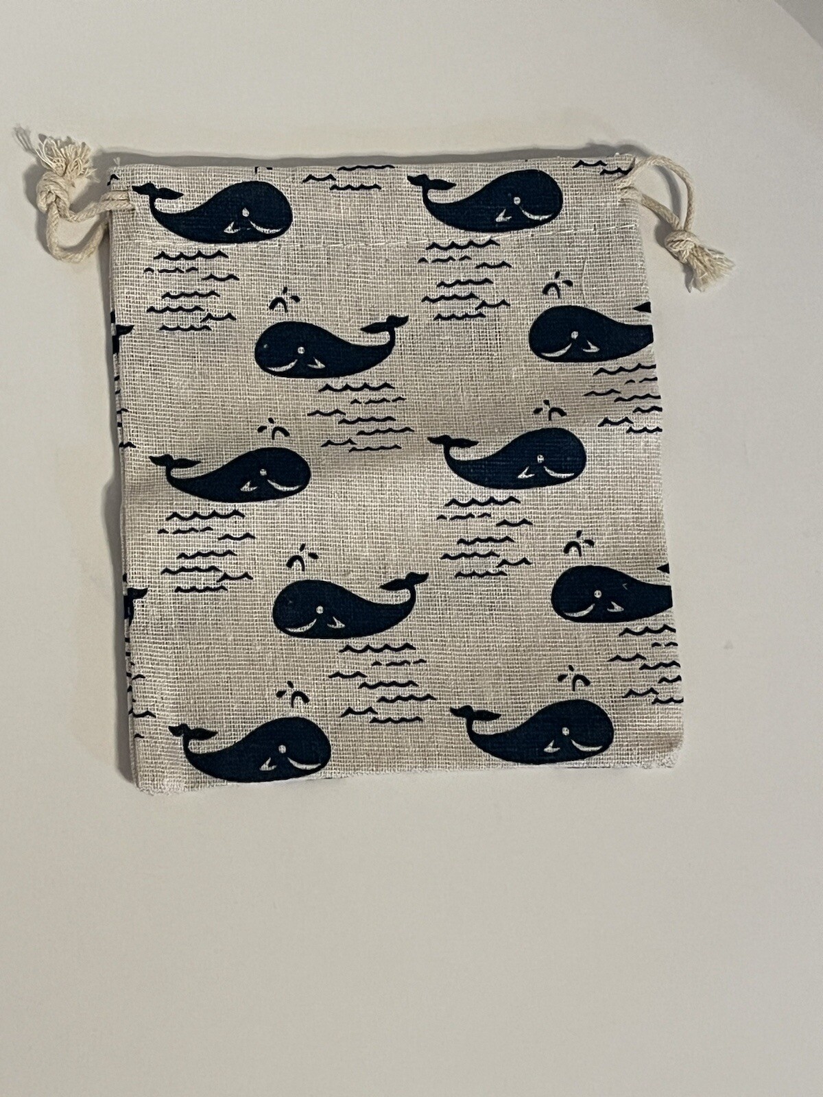 EYE MASK KIT.COMES WITH EAR PROTECTOR AND A POUCH.BRAND NEW.