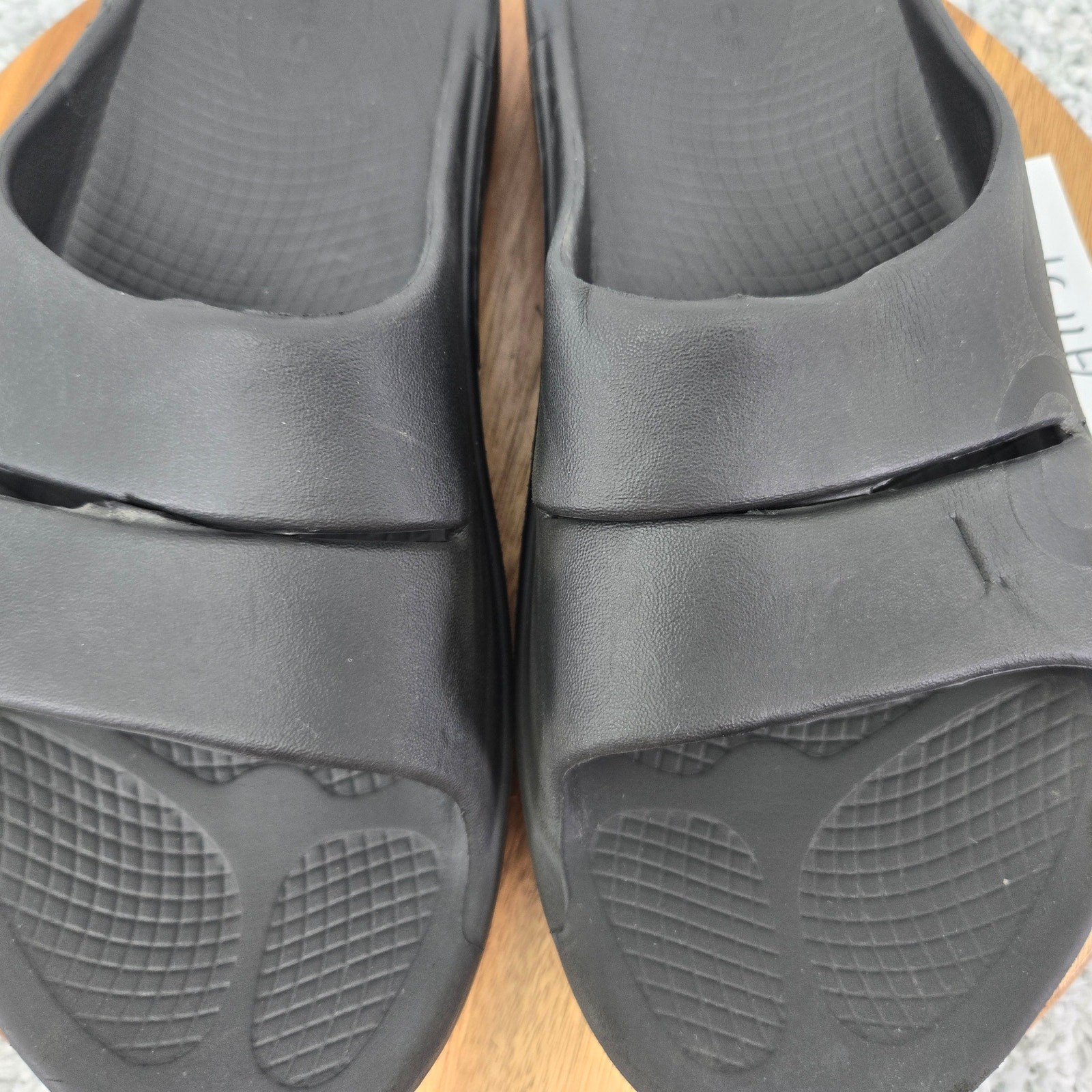 Oofos Mens 9 Ooahh Black Recovery Comfort Casual Daily Lifestyle Slide Sandals
