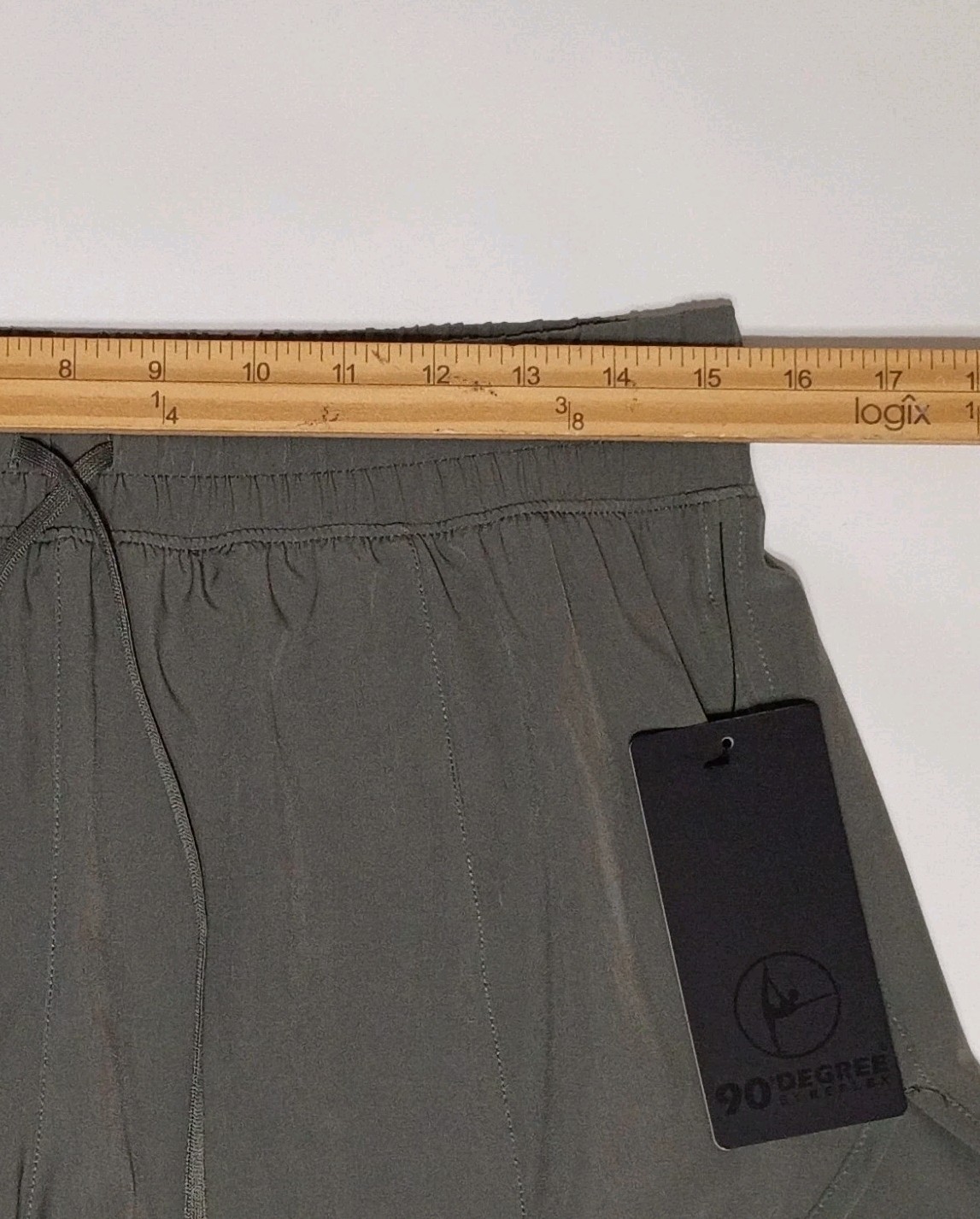 90° Degree by Reflex Lightstreme Alpine 2-in-1 Short Women L Basil Athletic NWT