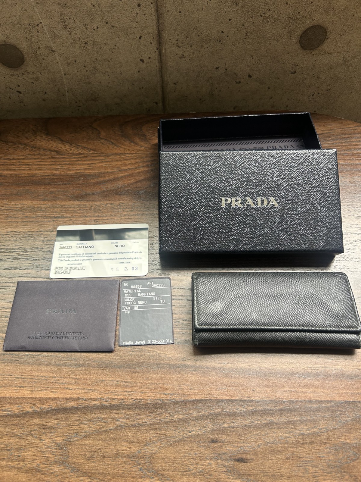 PRADA Saffiano Leather 6 Ring Key Case Black 2M0223 NERO w/ Box Card Authentic