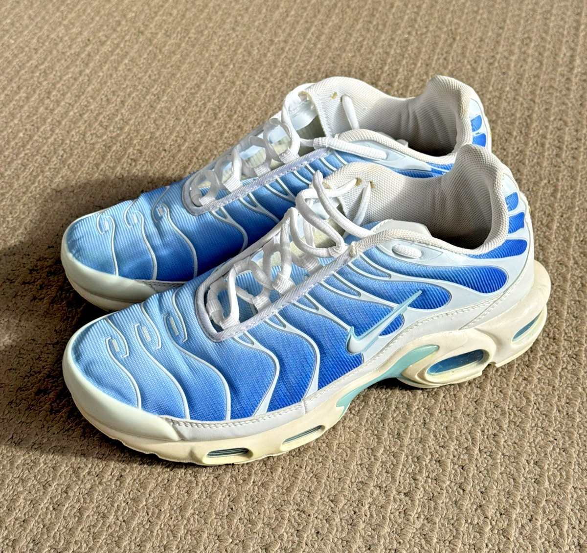 Nike Air Max Plus TN Battle Blue Sky Blue Mens Size 9.5 UK8.5 (852630-411)