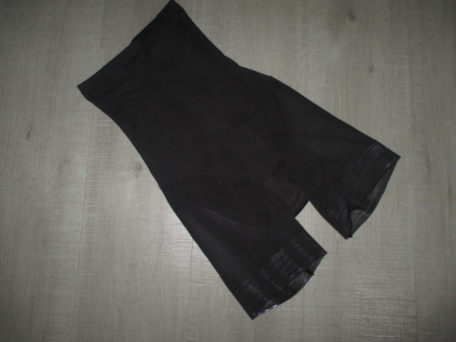 NEW Miraclesuit Extra Firm High Waist Thigh Slimmer – Choice of Colour / Size