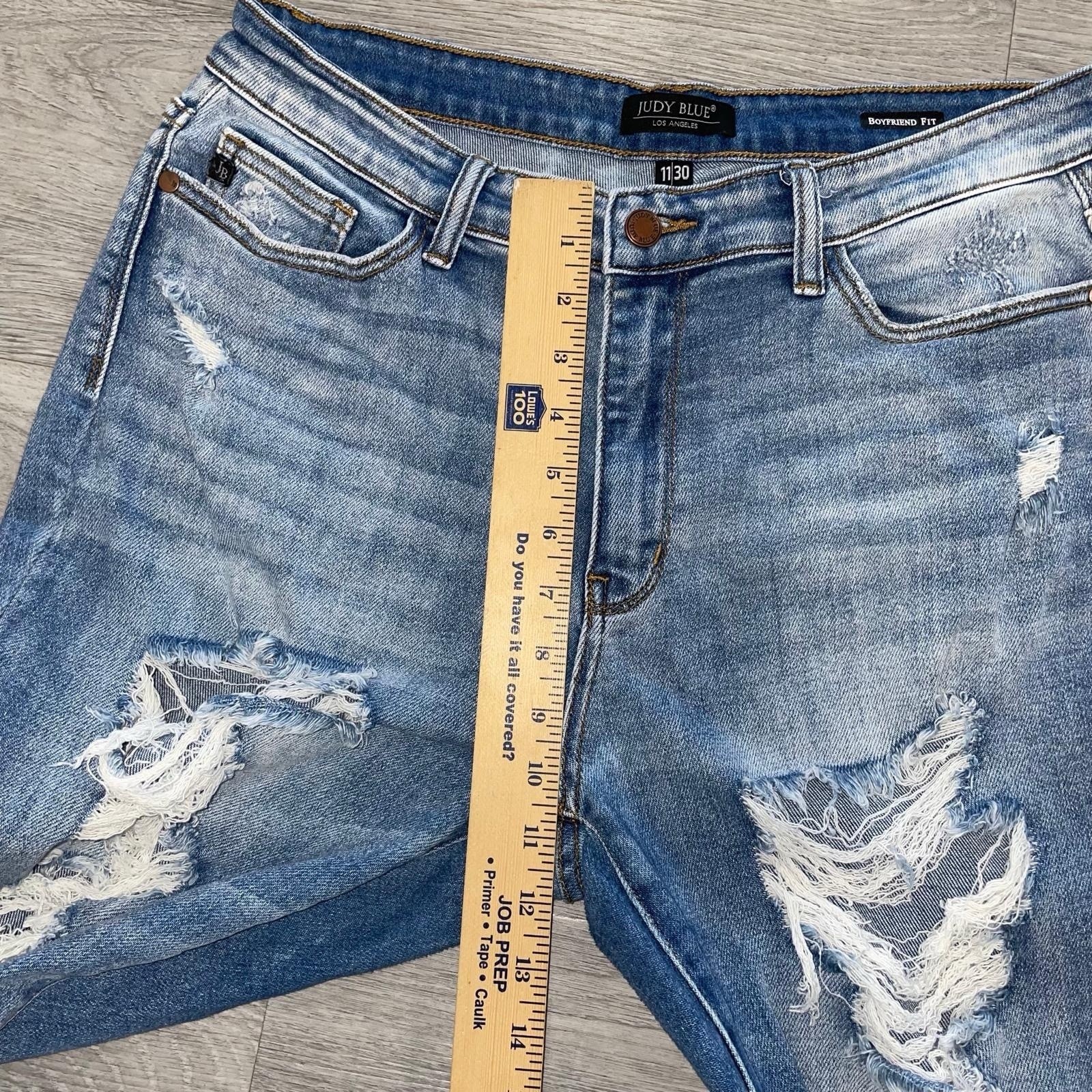 Judy Blue Destroyed Boyfriend Denim Jeans Womens Size 11/30 Blue JB82170LT Pants