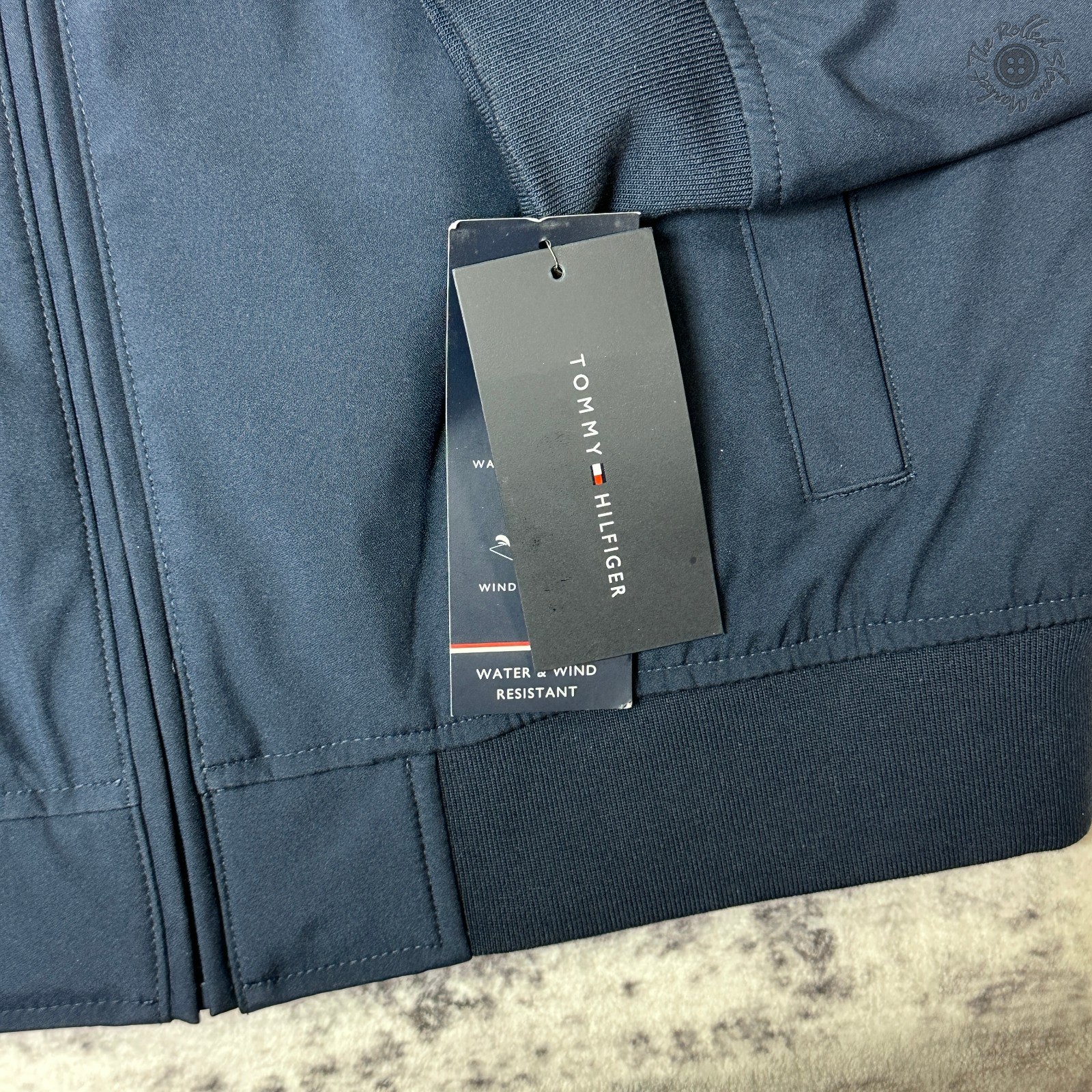 NWT Tommy Hilfiger THFlex Men’s Medium Wind Water Resistant Midnight Navy Jacket