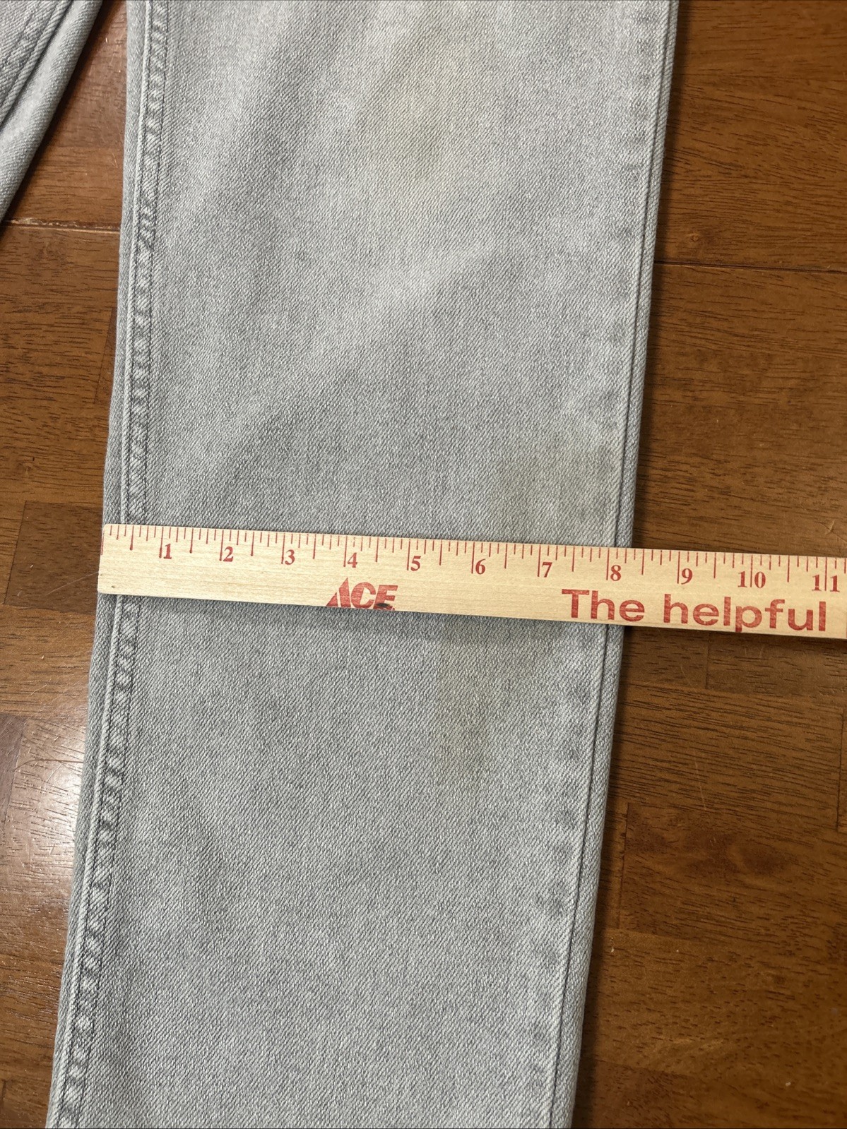Vintage Levi’s 540 Jeans Men’s Size 36×30 Gray Flex Denim Brown Tab 90s