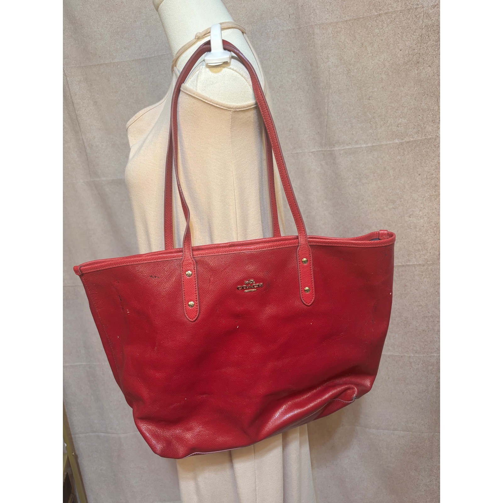 Coach City Tote Magenta Pink Crossgrain Leather Shoulder Bag Gold Hardware