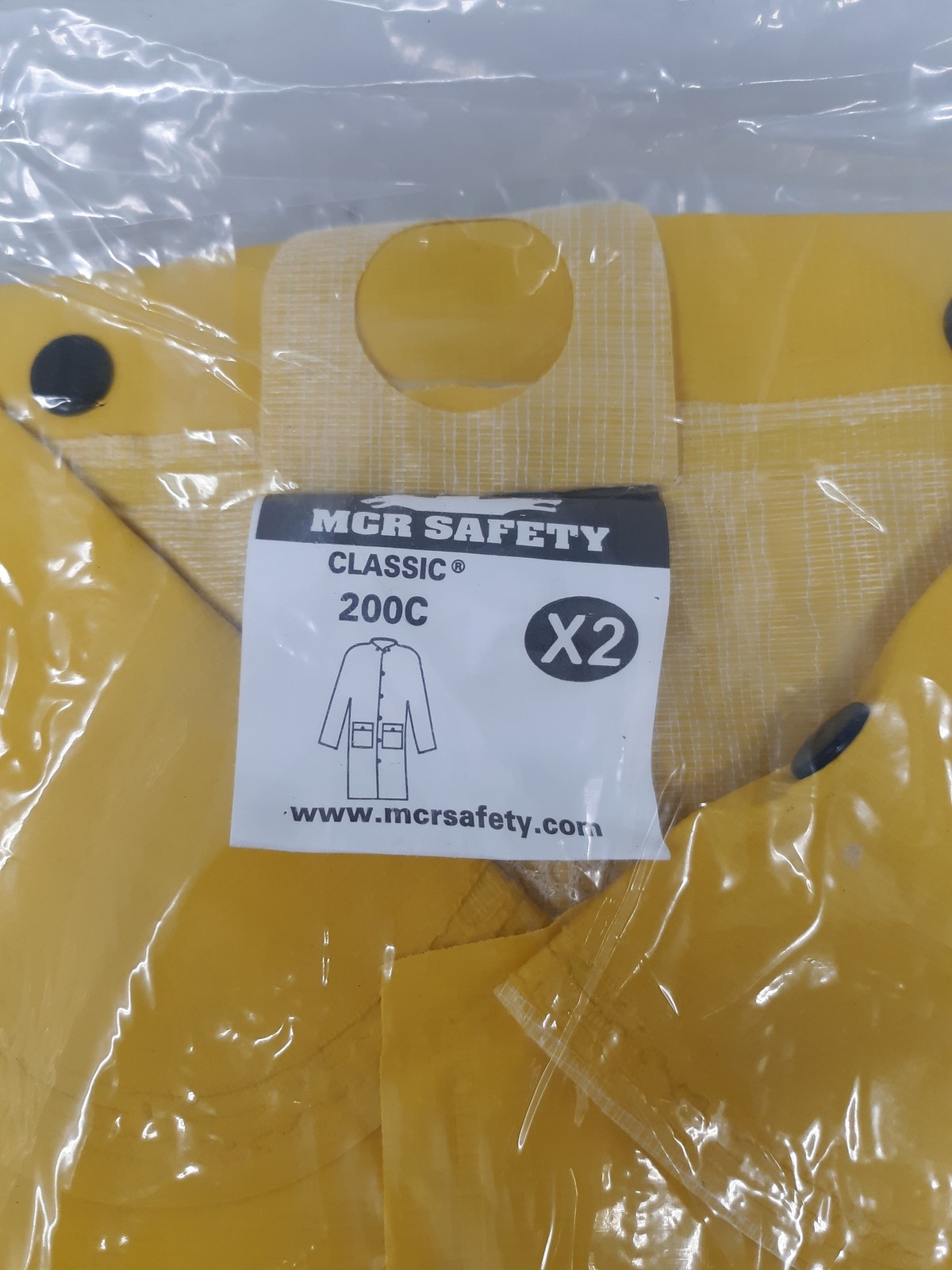 MCR Safety 200C Yellow Waterproof Rain Jacket Men’s Size 2XL Snap Front