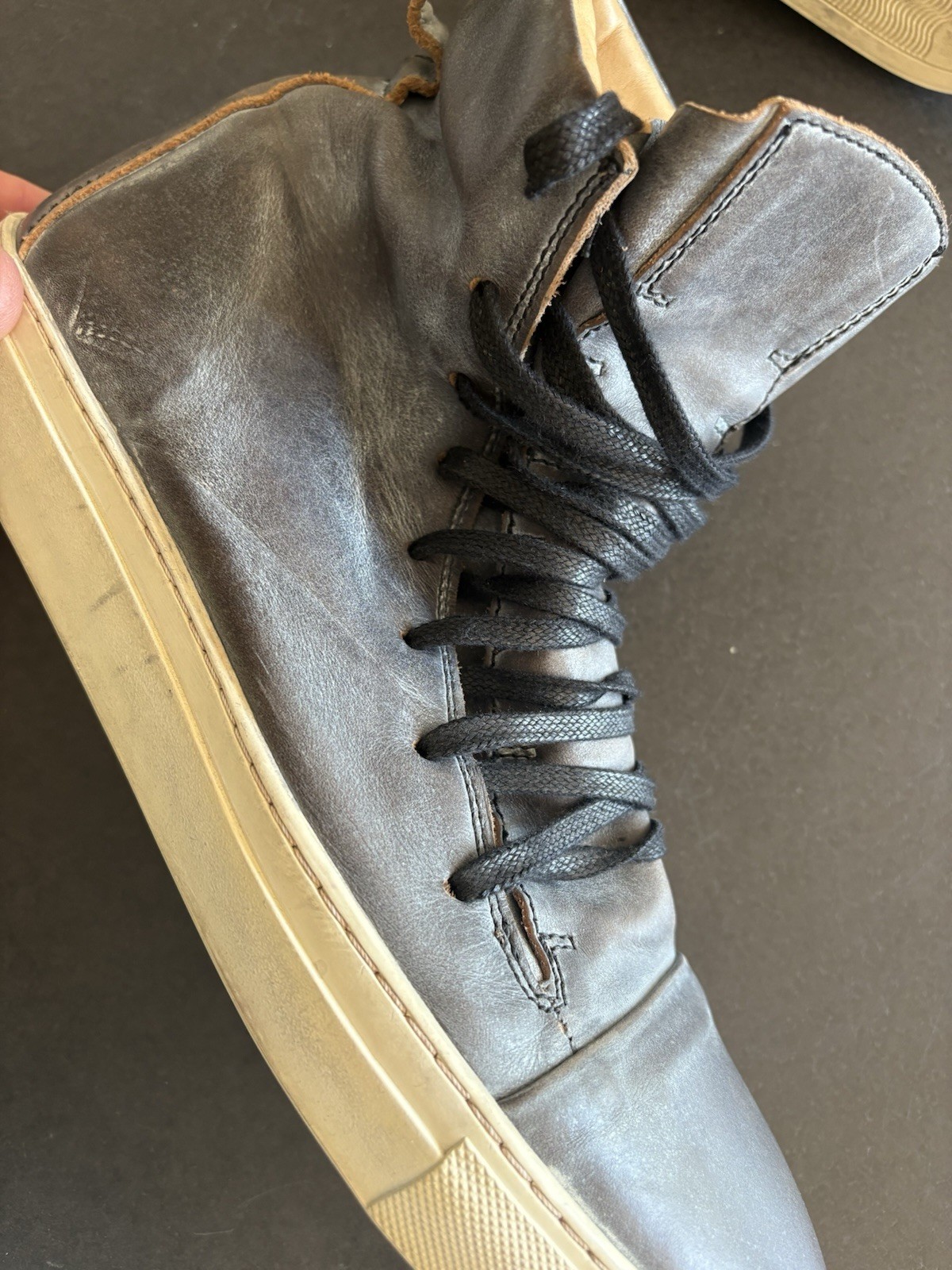 John Varvatos Reed 315 High Top Leather Sneakers 9.5. Mint. Rare