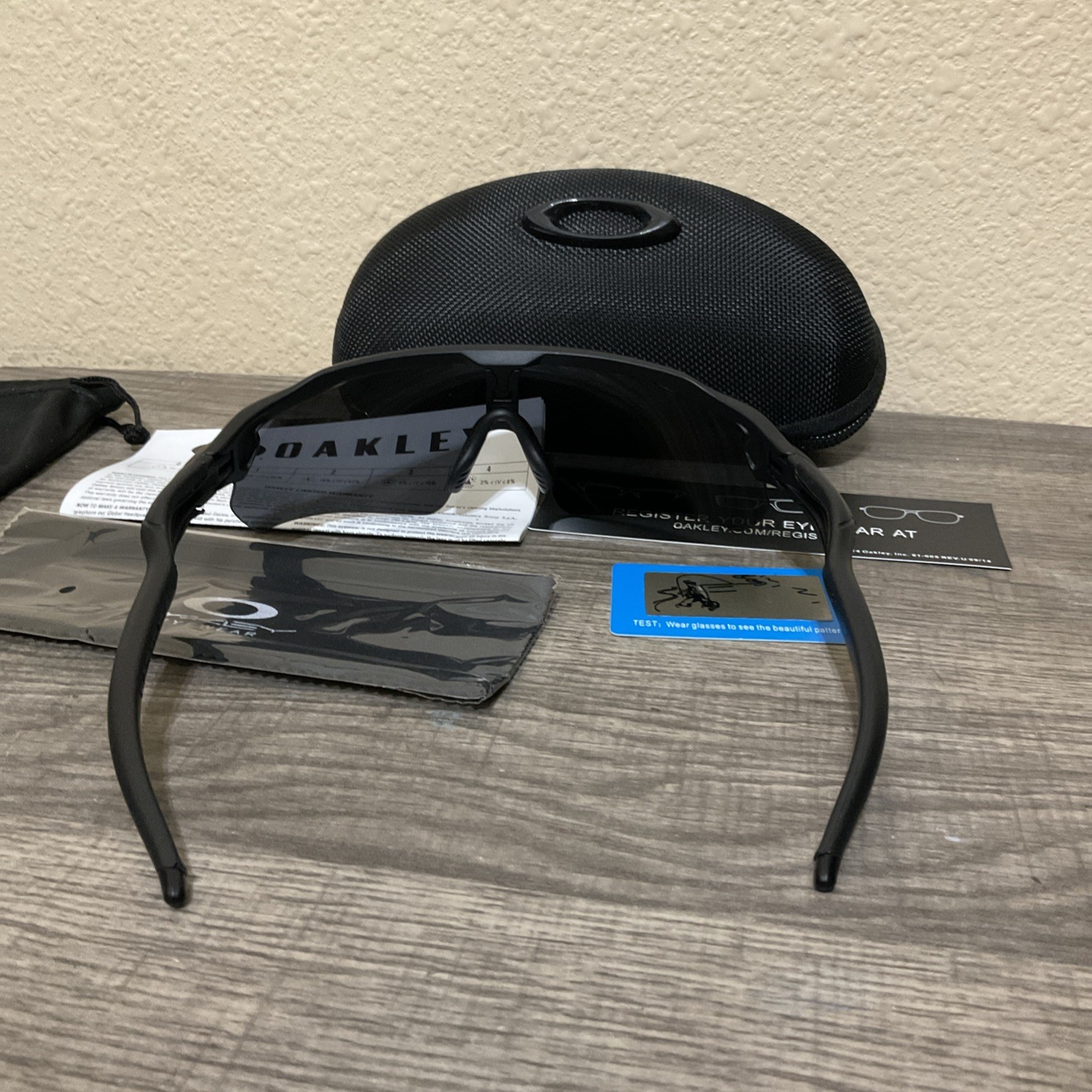 Oakley 009208 Radar Ev Path Men’s Sunglasses Matte Black Frame – Prizm Lens