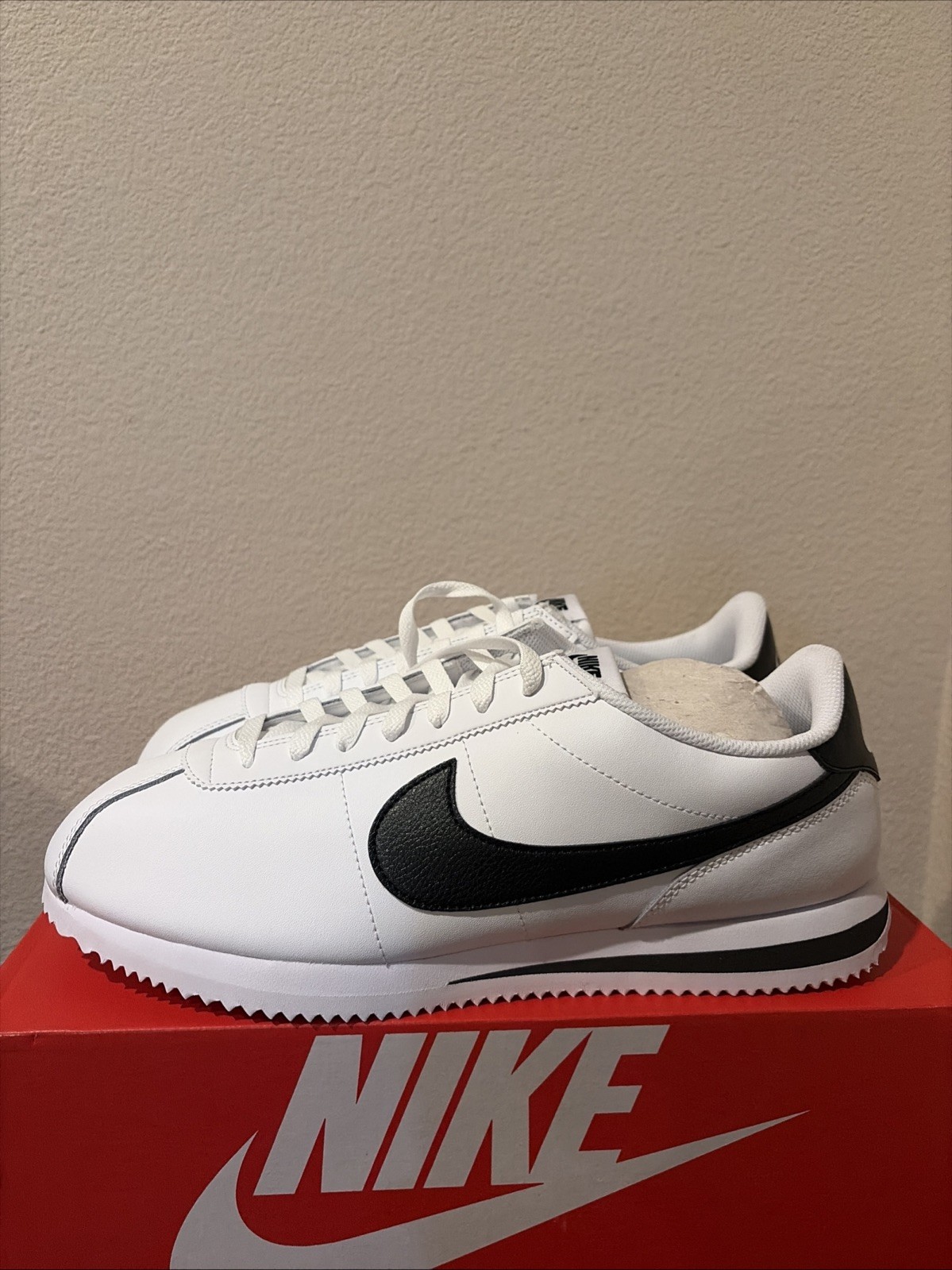 Nike Cortez Men’s Size 12 Sneakers White/Black DM4044-105