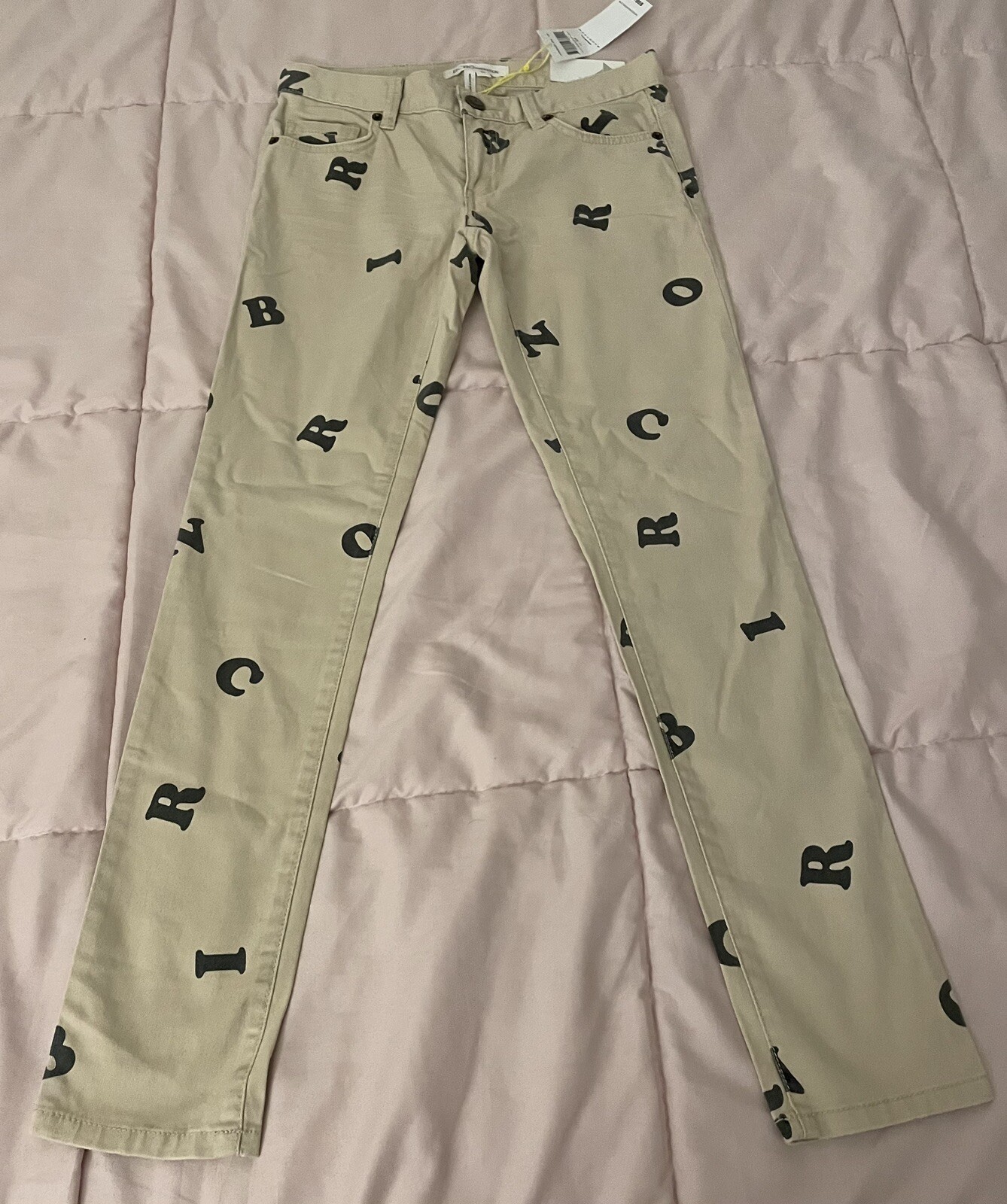 NWT BCBG letter print skinny jeans novelty ABC alphabet BCBGeneration Jasper 23”