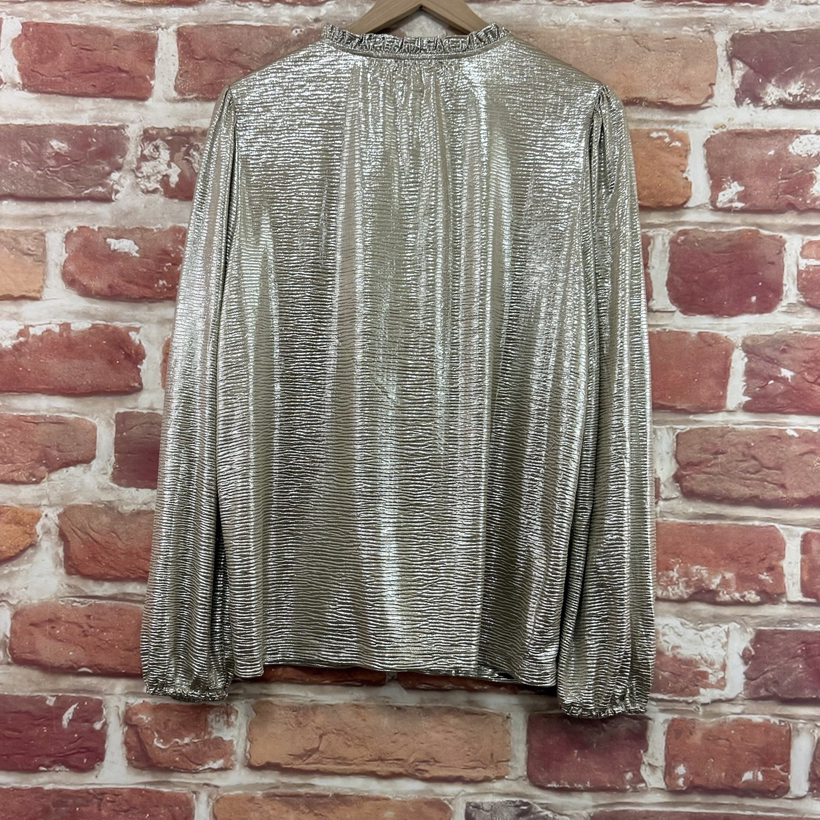 Ann Taylor Loft Womens Large Gold Metallic Ruffle Tie Neck Casual Evening Shirt