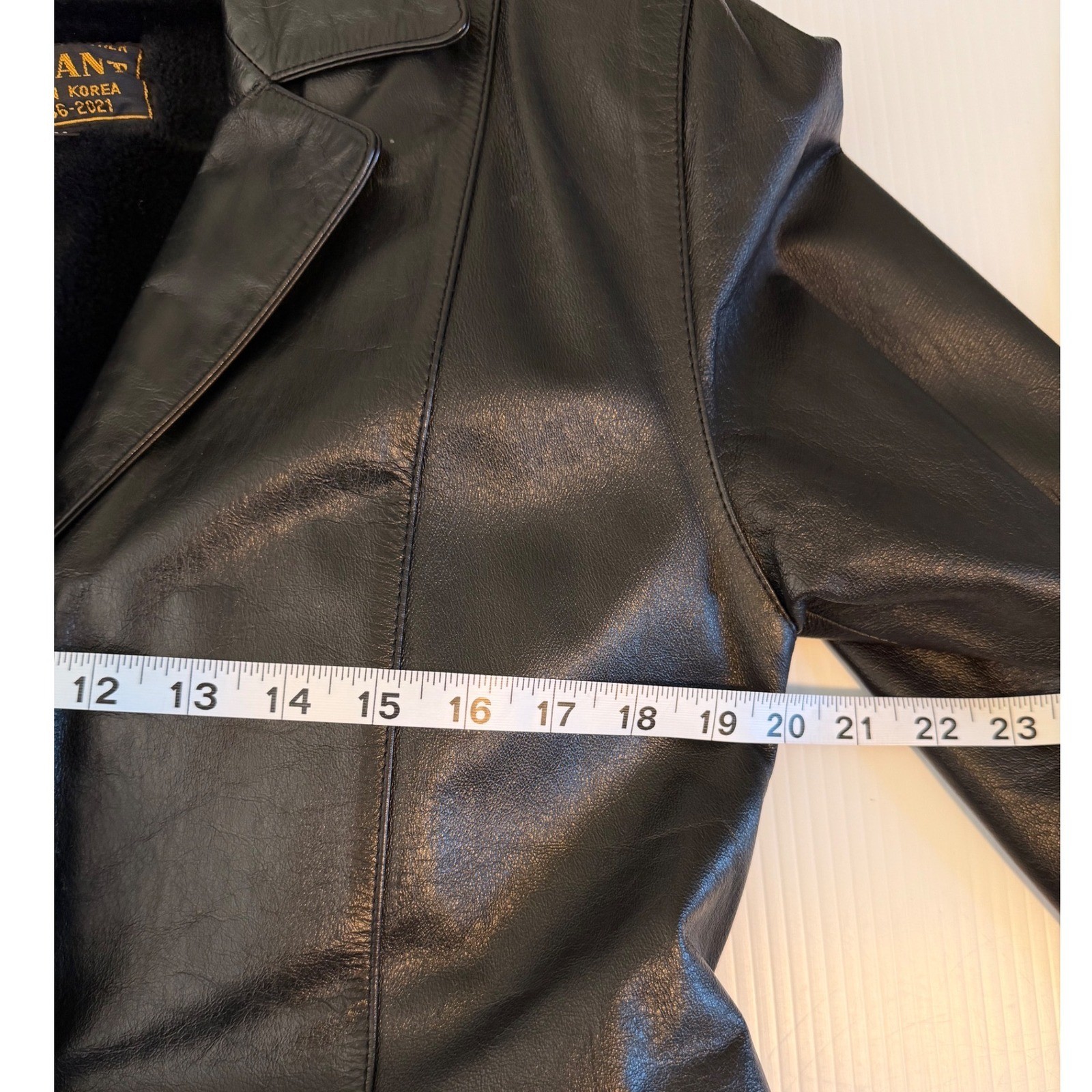 GIANT Black Leather Jacket Belted Collar Button Front Size M