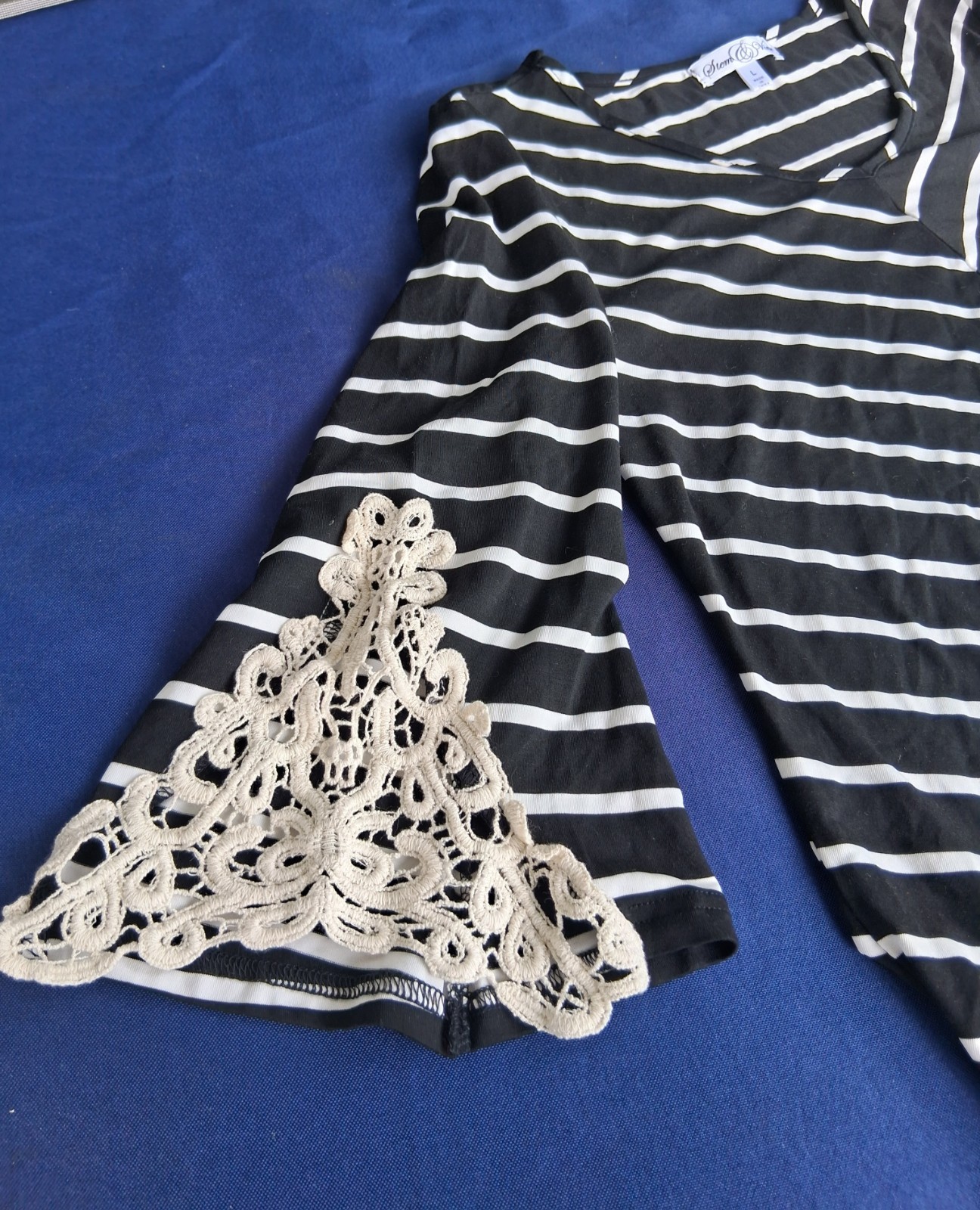 Stem And Vine Chevron Stripe Womens Large 3/4 Sleeves