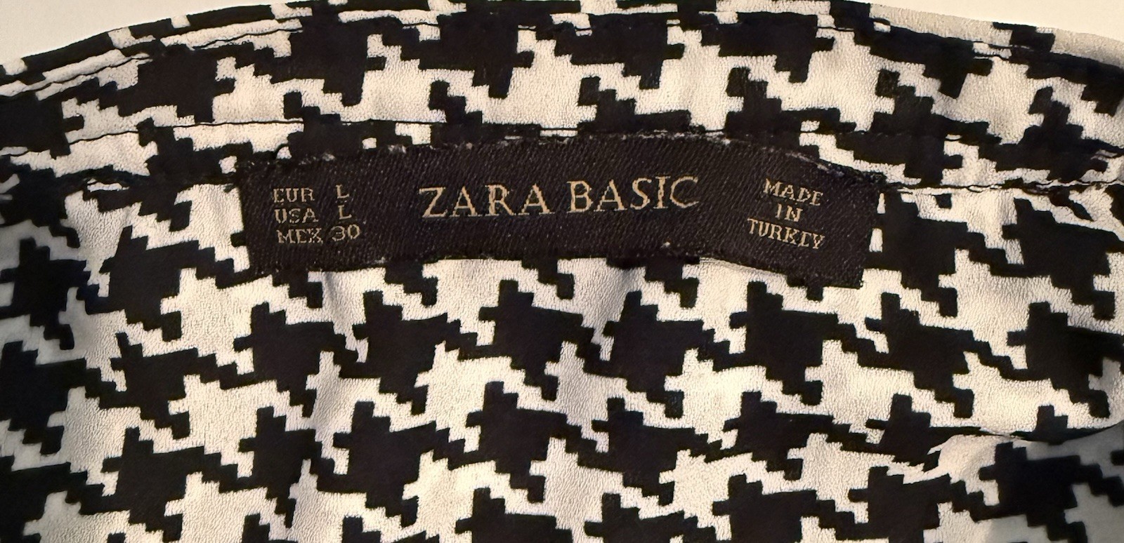 Zara Houndstooth Blouse Size Large
