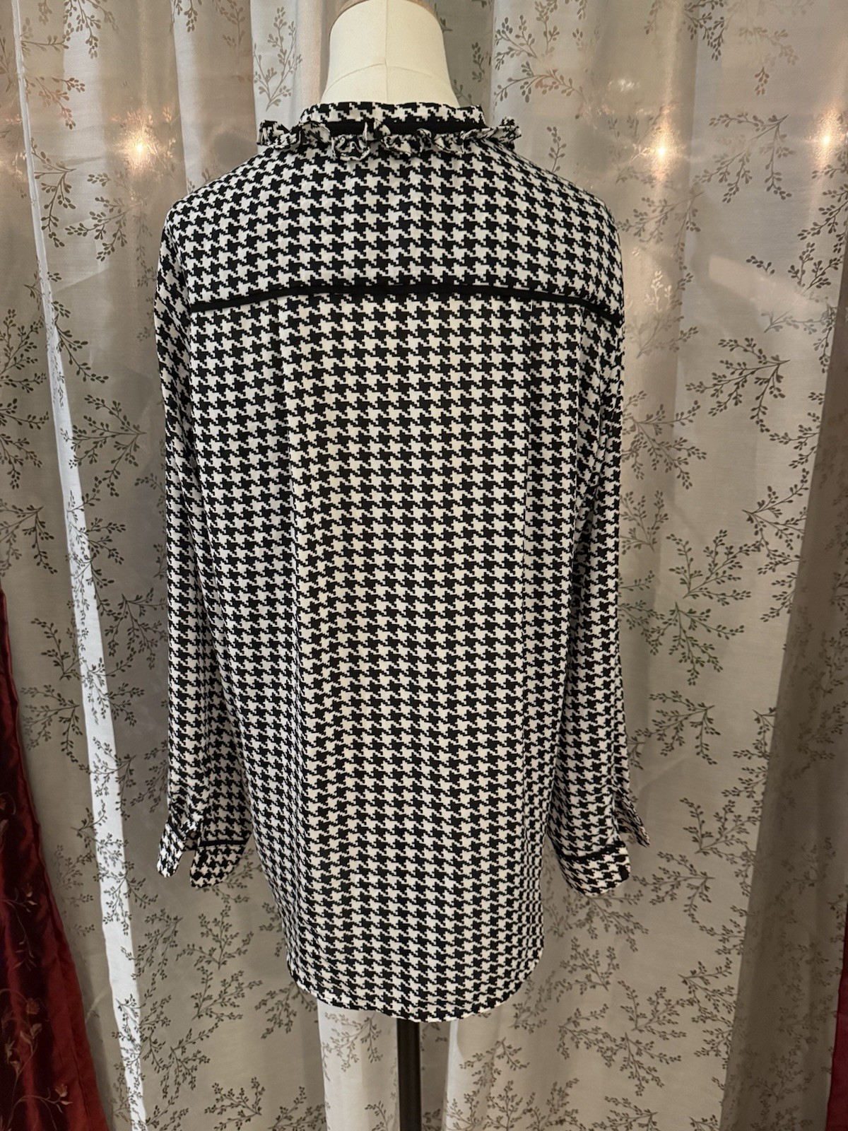 Zara Houndstooth Blouse Size Large