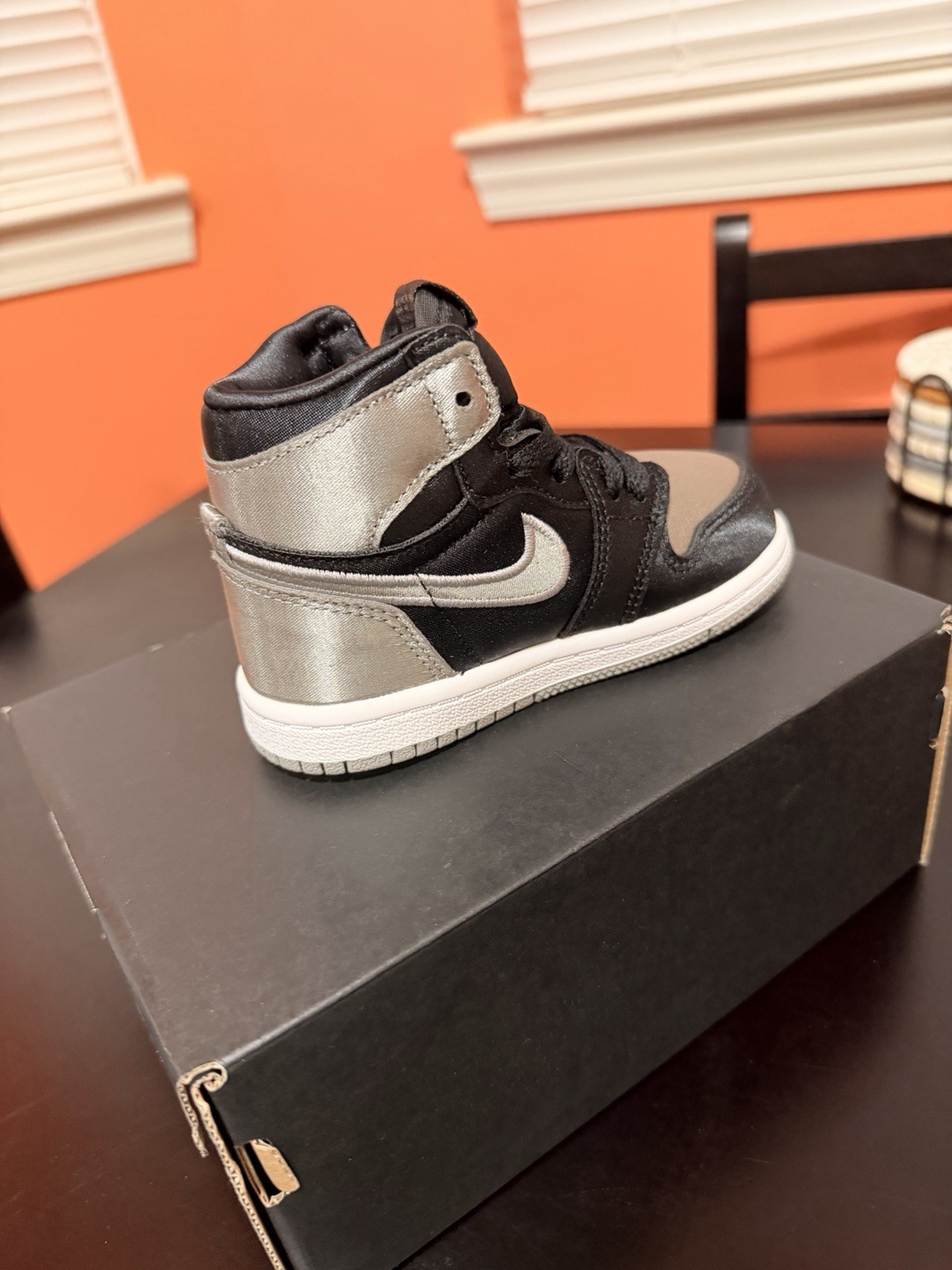 Jordan 1 Retro High OG (TD) Baby Sneaker Black Grey White Leather Size 7C