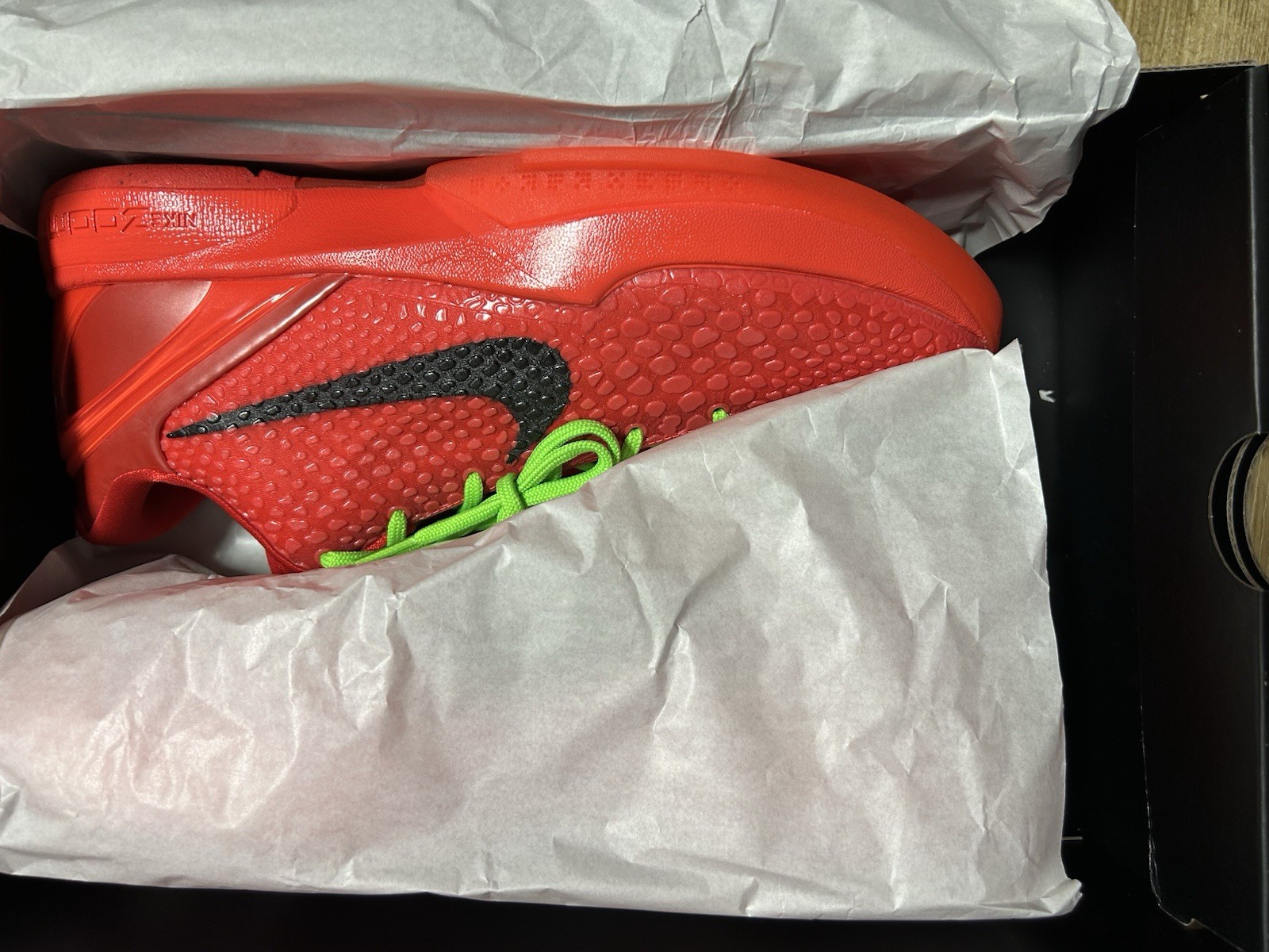Nike Kobe 6 Protro Low Top Reverse Grinch Bright Crimson/Black FV4921-600