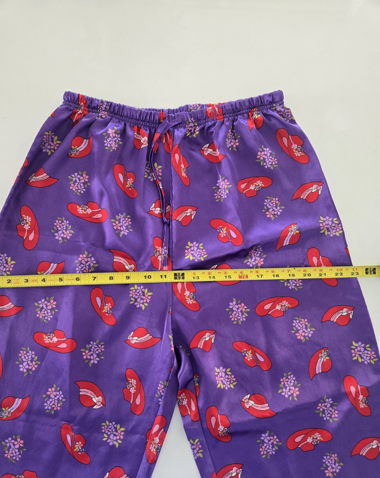 Purple Satin Two-Piece Pajama Set with Red Accent Print Size L