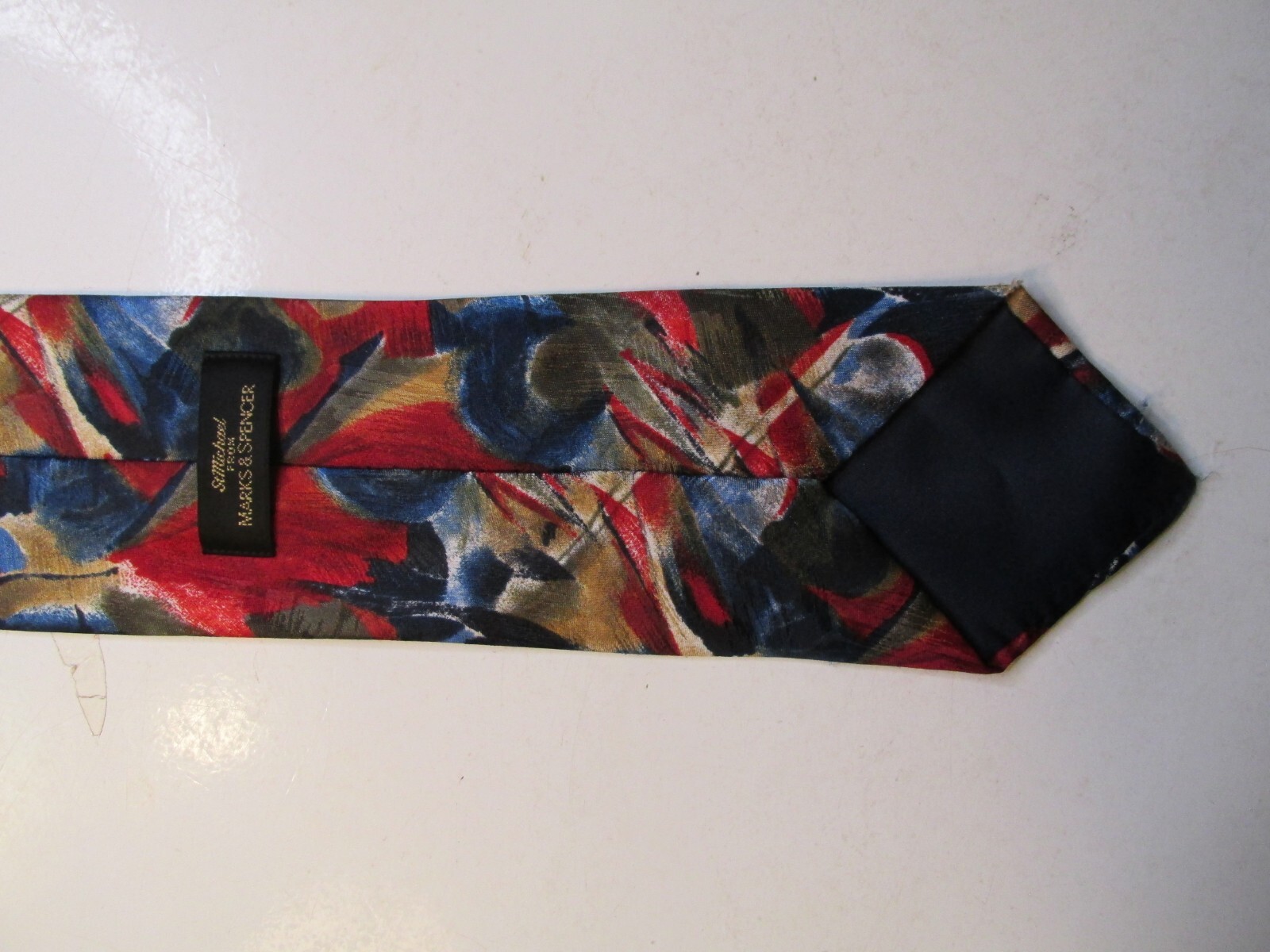 ST. MICHAEL from MARKS & SPENCER Suit Tie 3.5″ Wide Multicolor Art to Wear
