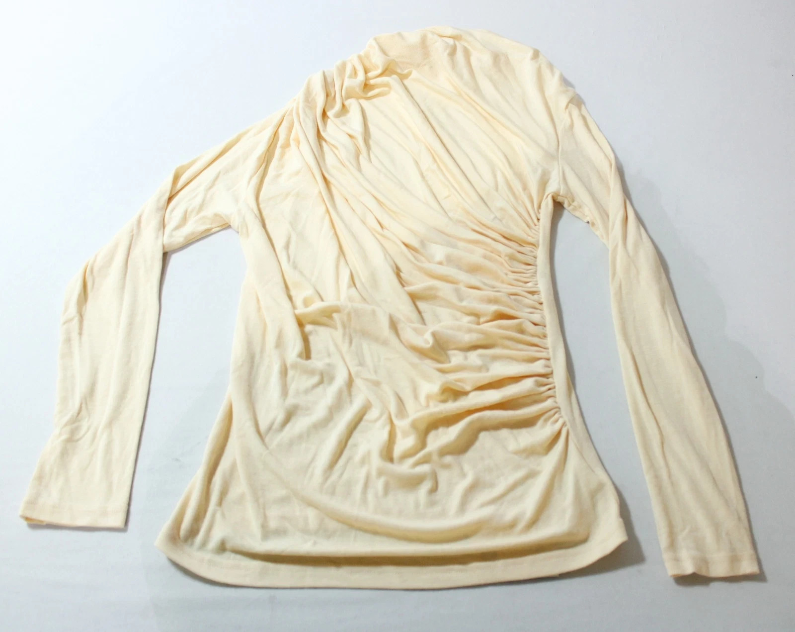 Chicwish Women’s Ruched Long Sleeves Top in Cream – Assorted Sizes NWT